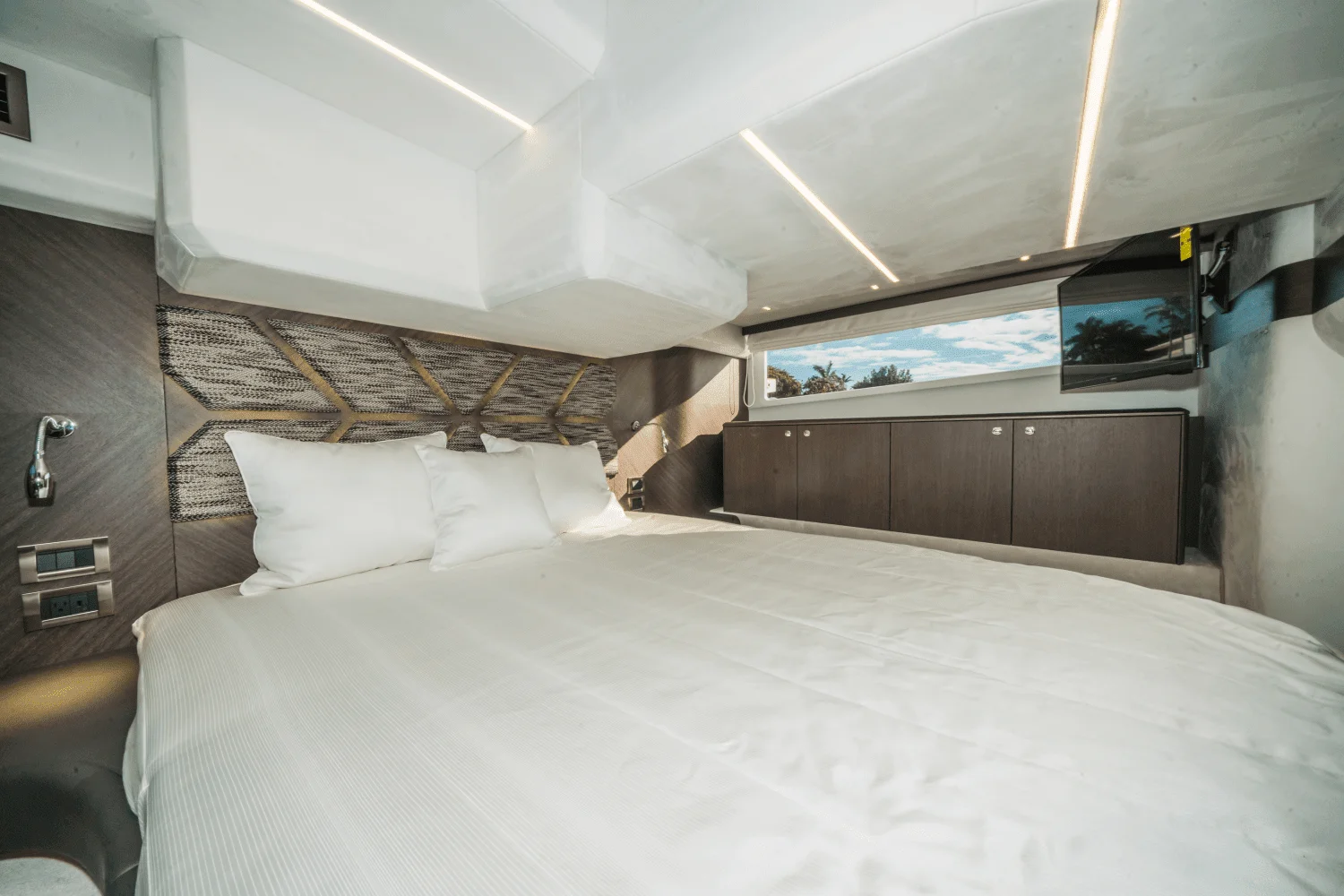 2026 Galeon 400 FLY Image Thumbnail #65