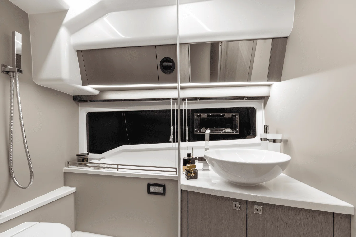 2026 Galeon 400 FLY Image Thumbnail #40