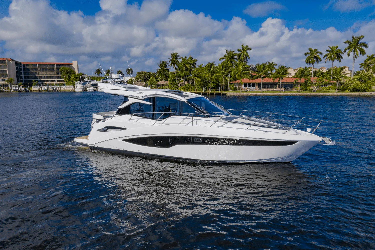 2026 Galeon 425 HTS Image Thumbnail #0