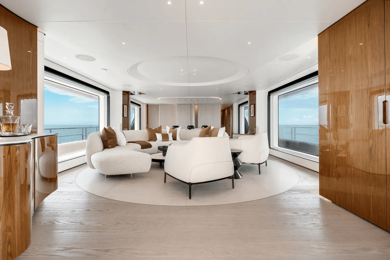 2025 Azimut
                                                             Grande 36M Image Thumbnail #27