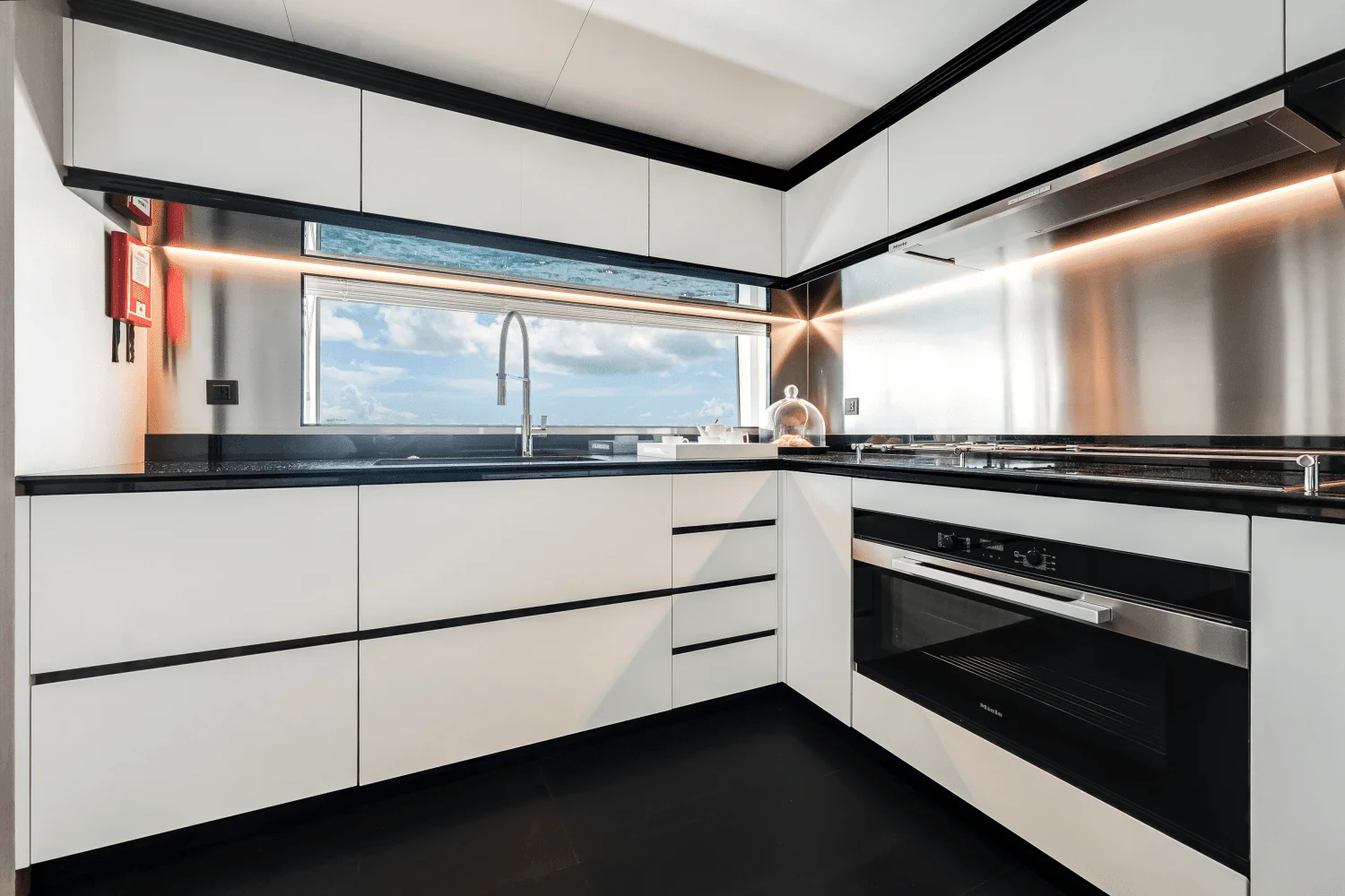 2026 Azimut Grande 36M Image Thumbnail #54