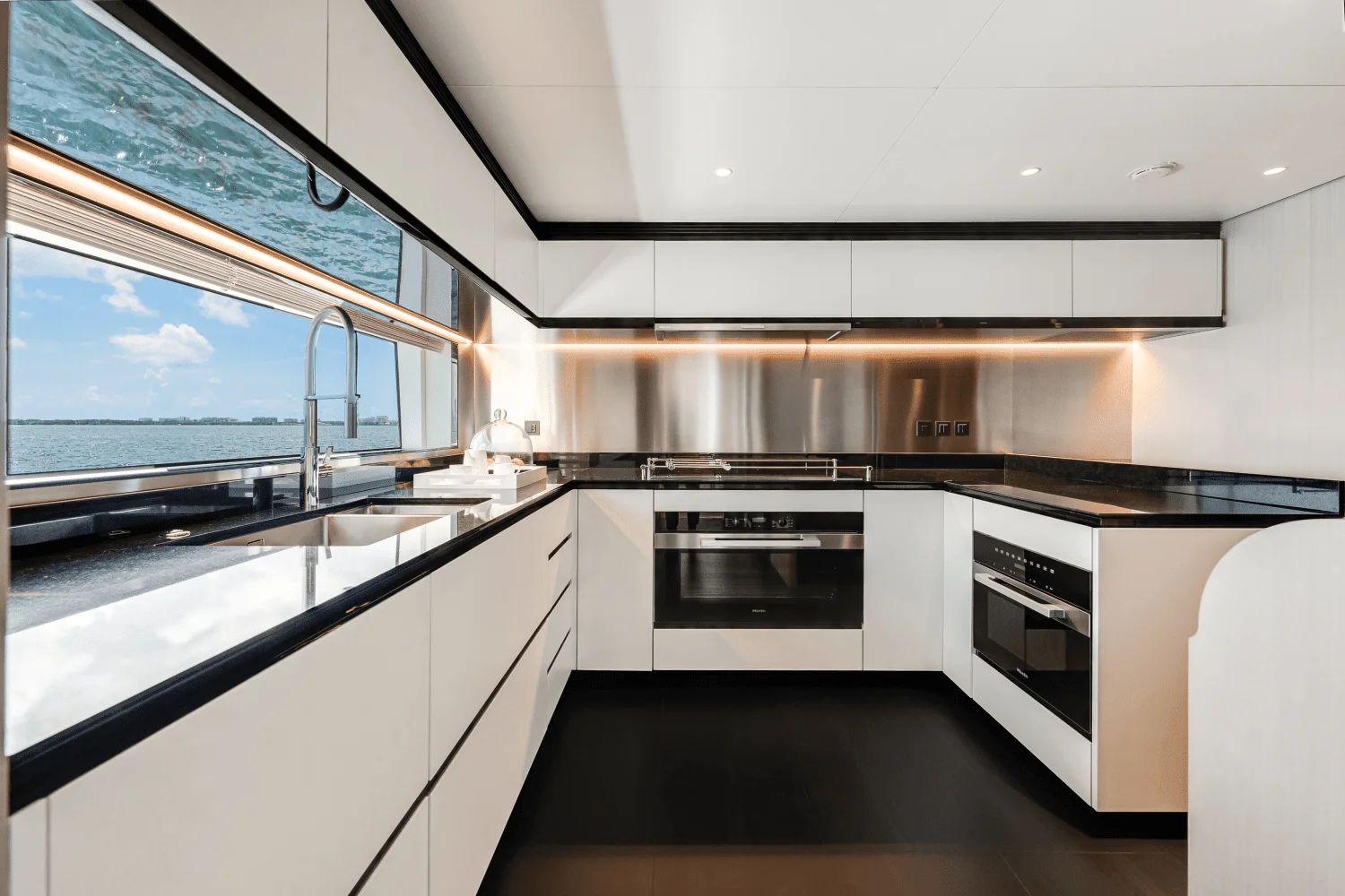 2026 Azimut Grande 36M Image Thumbnail #53