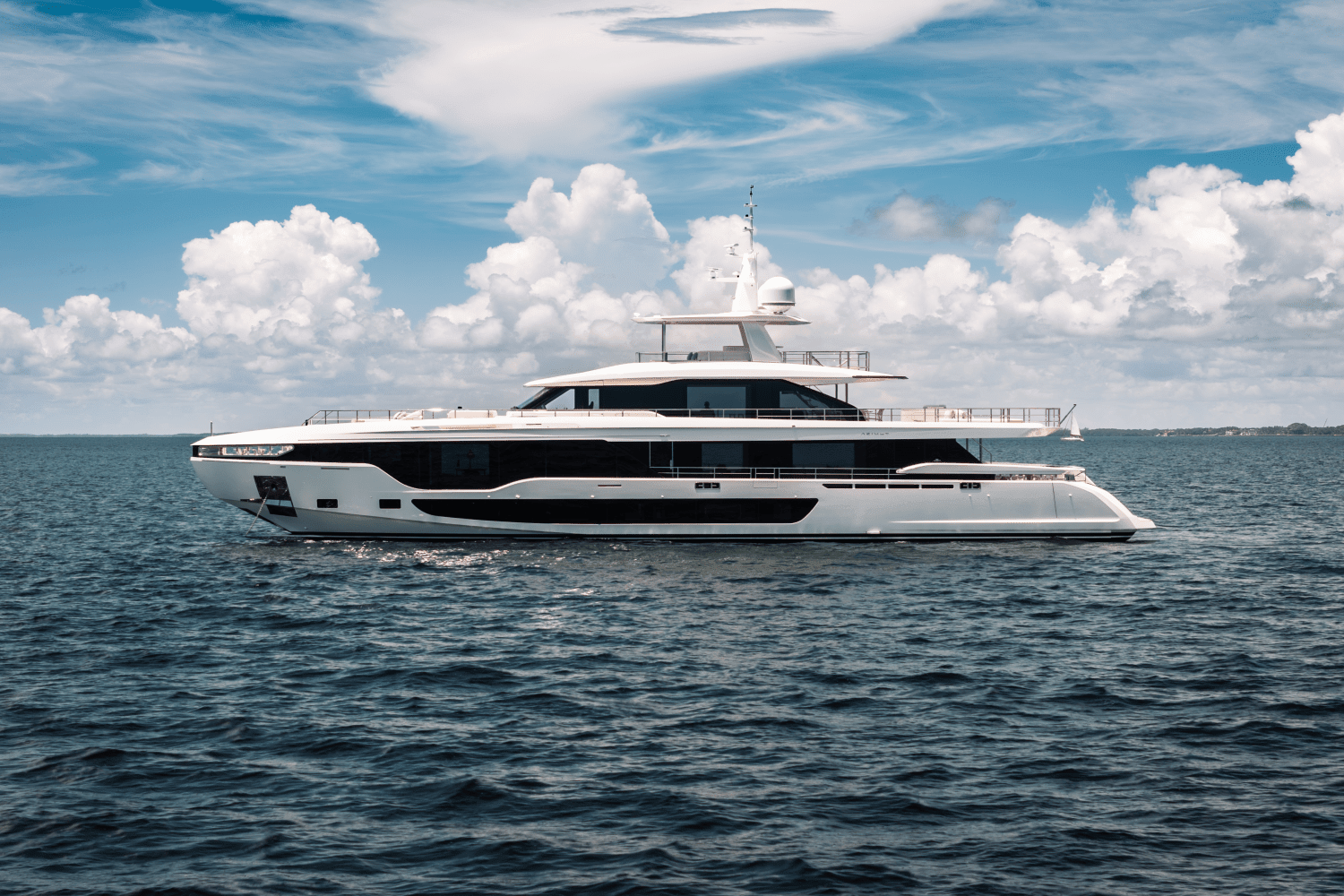 2025 Azimut Grande 36M Image Thumbnail #5