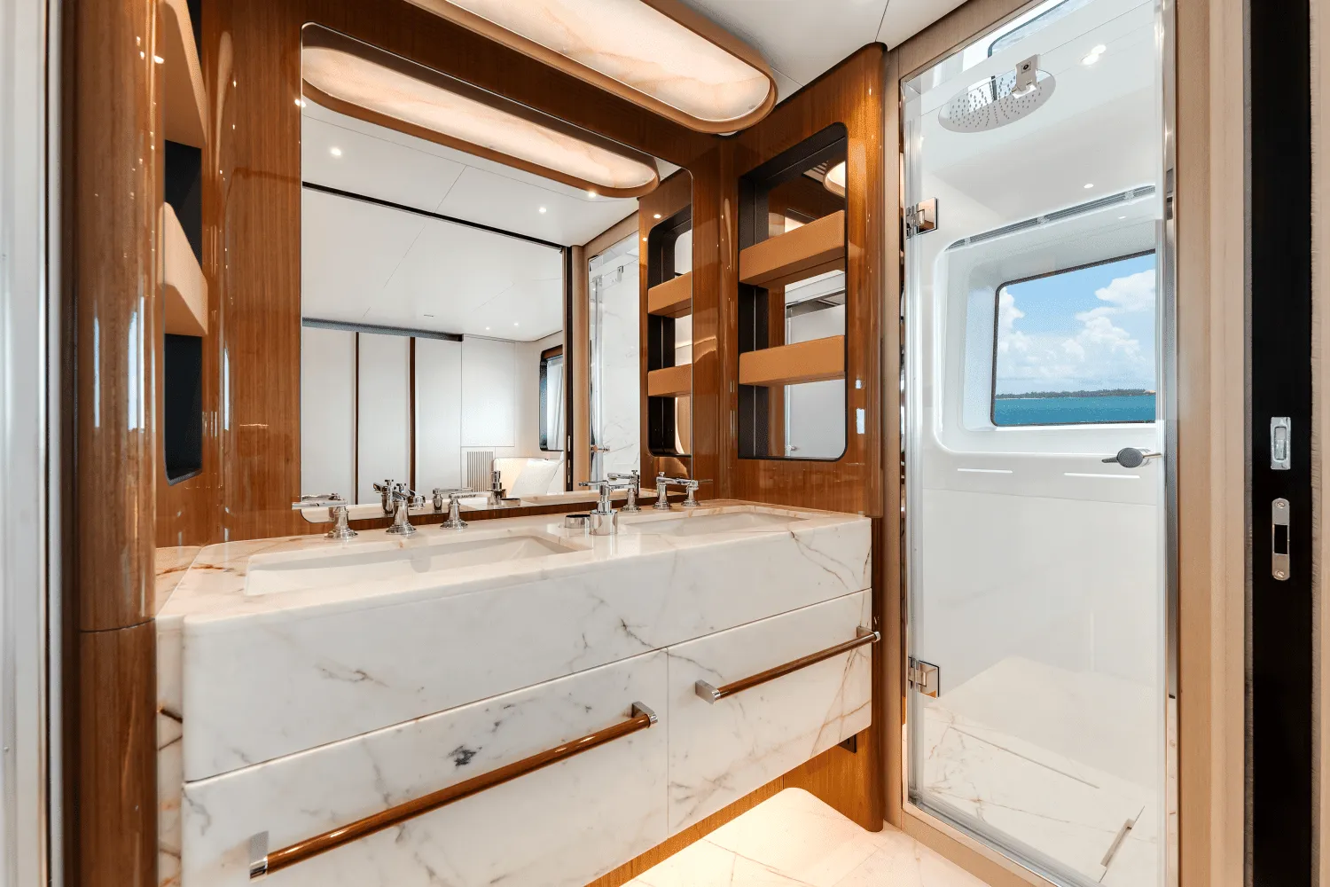 2025 Azimut
                                                             Grande 36M Image Thumbnail #20