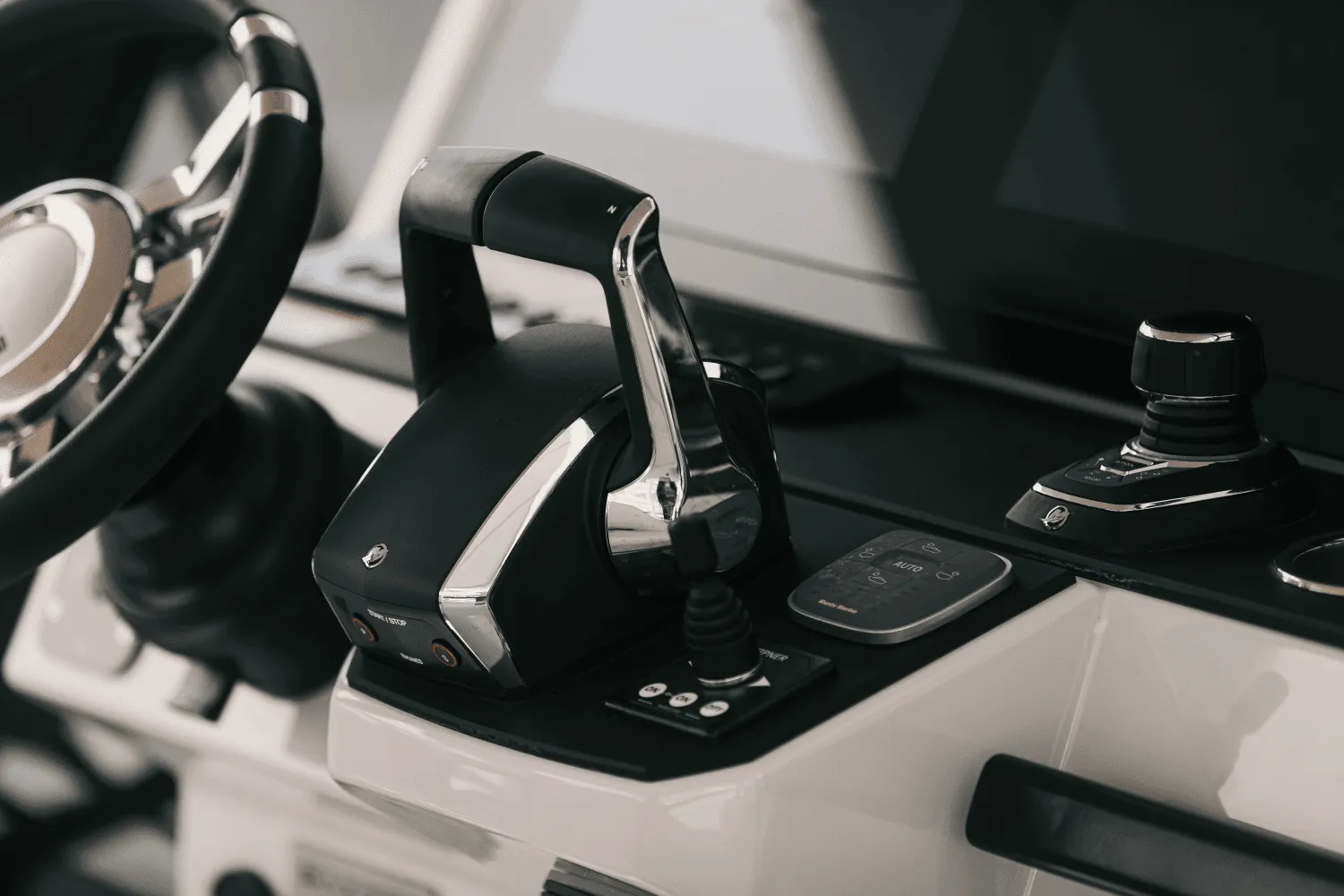 2024 Saxdor 320 GTO Image Thumbnail #4