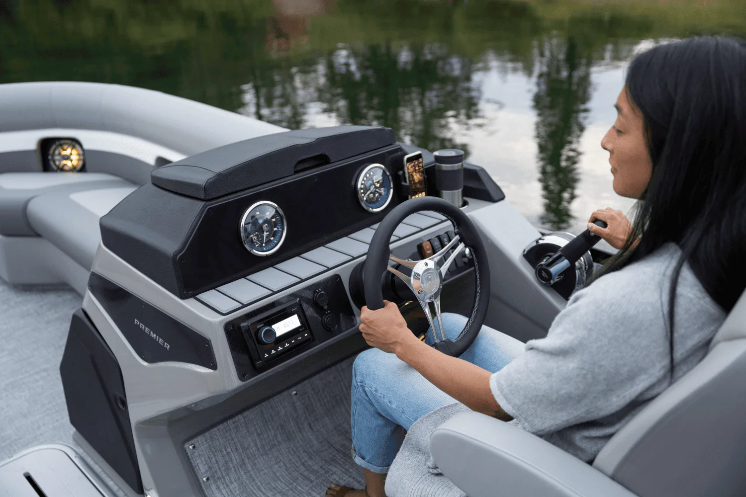 2026 Premier 230 Sunsation Image Thumbnail #4