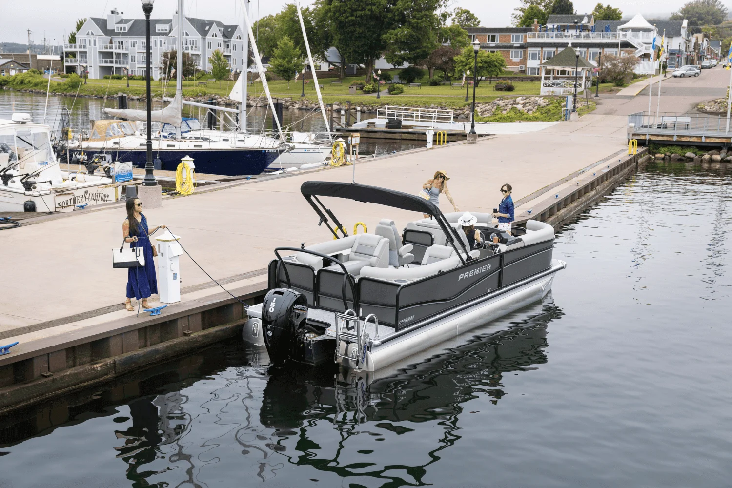 2026 Premier 230 Sunsation Image Thumbnail #7