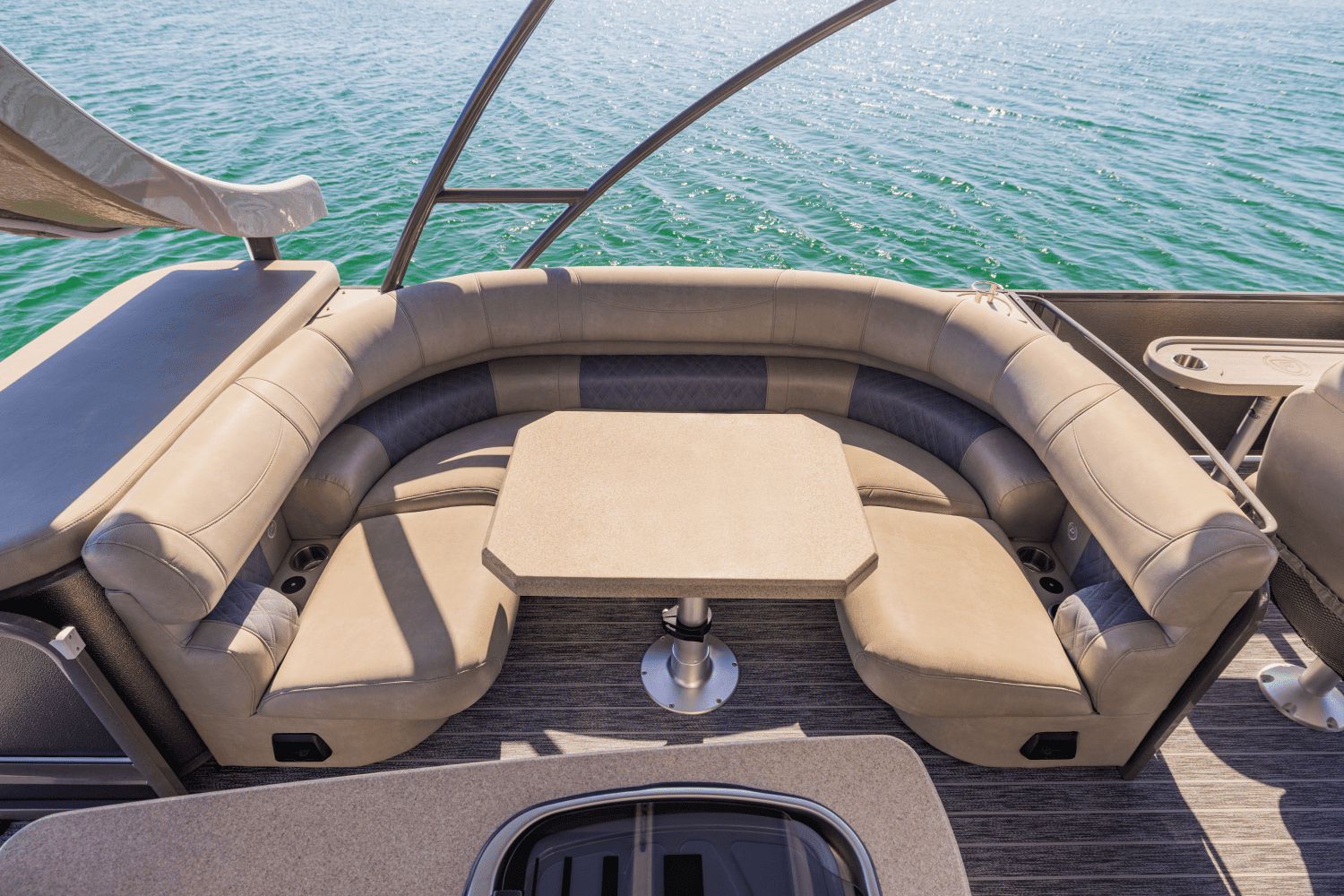 2026 Premier 330 Escalante Image Thumbnail #15