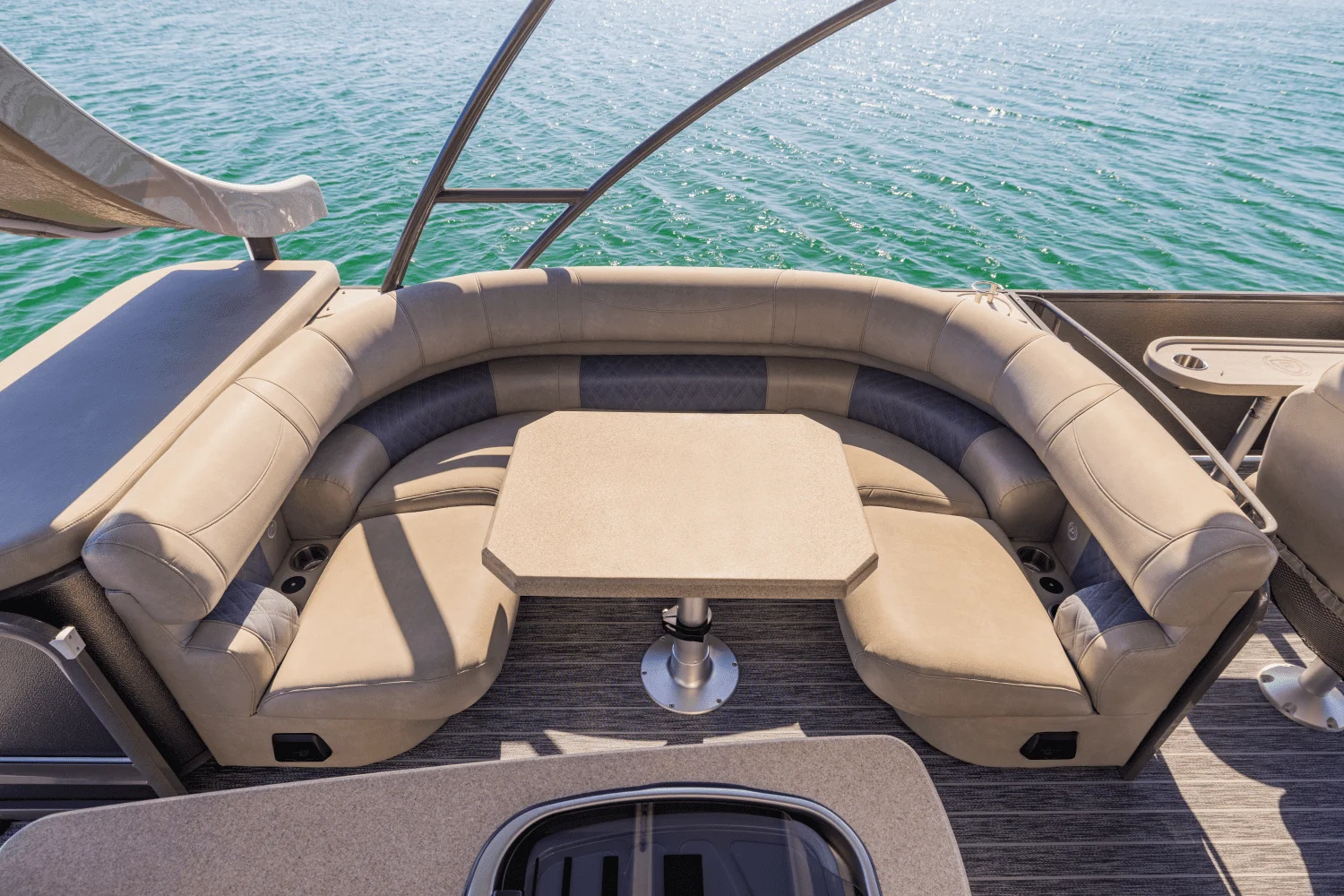 2026 Premier 330 Escalante Image Thumbnail #15