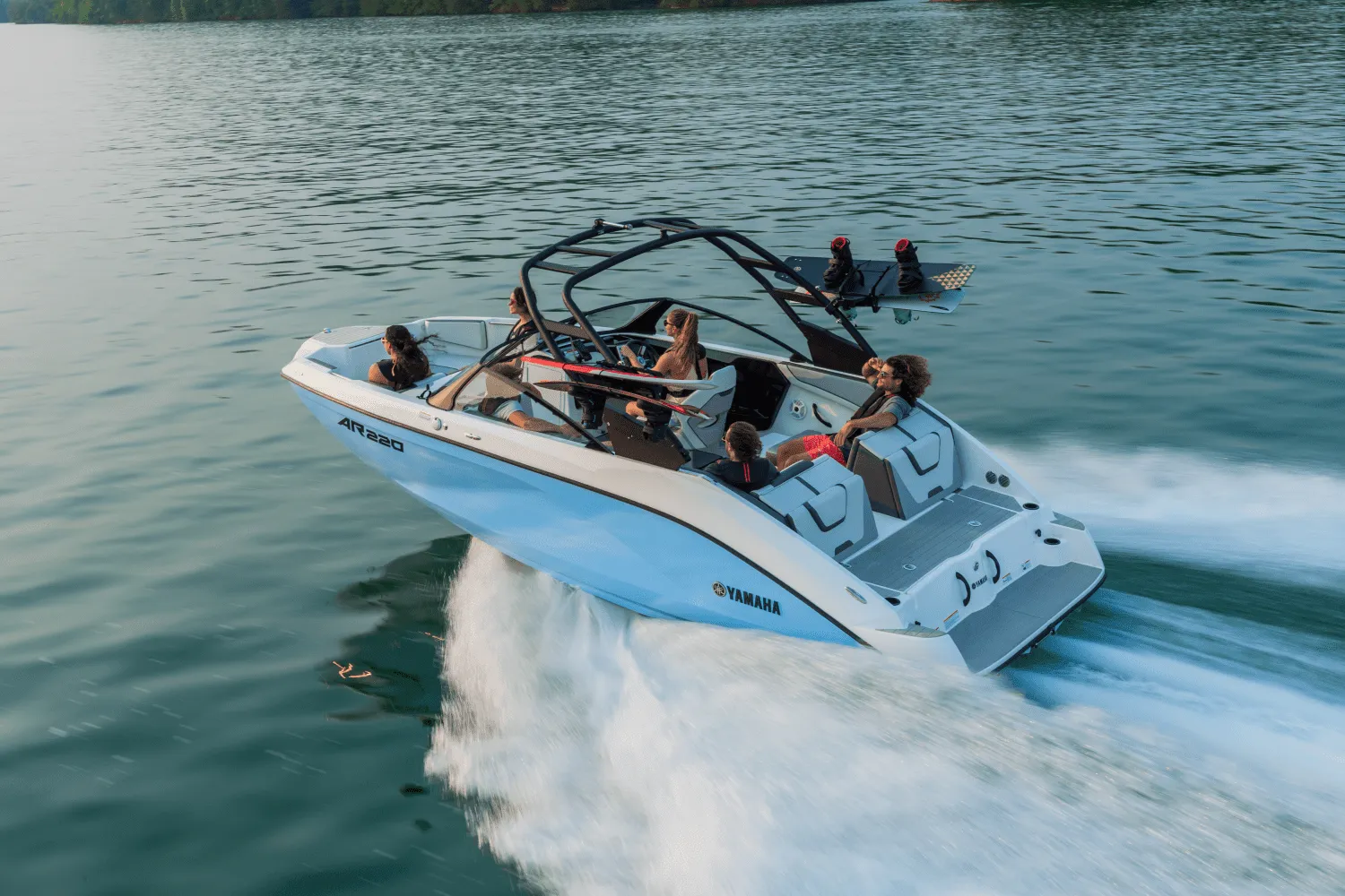 2025 Yamaha AR220 Image Thumbnail #2