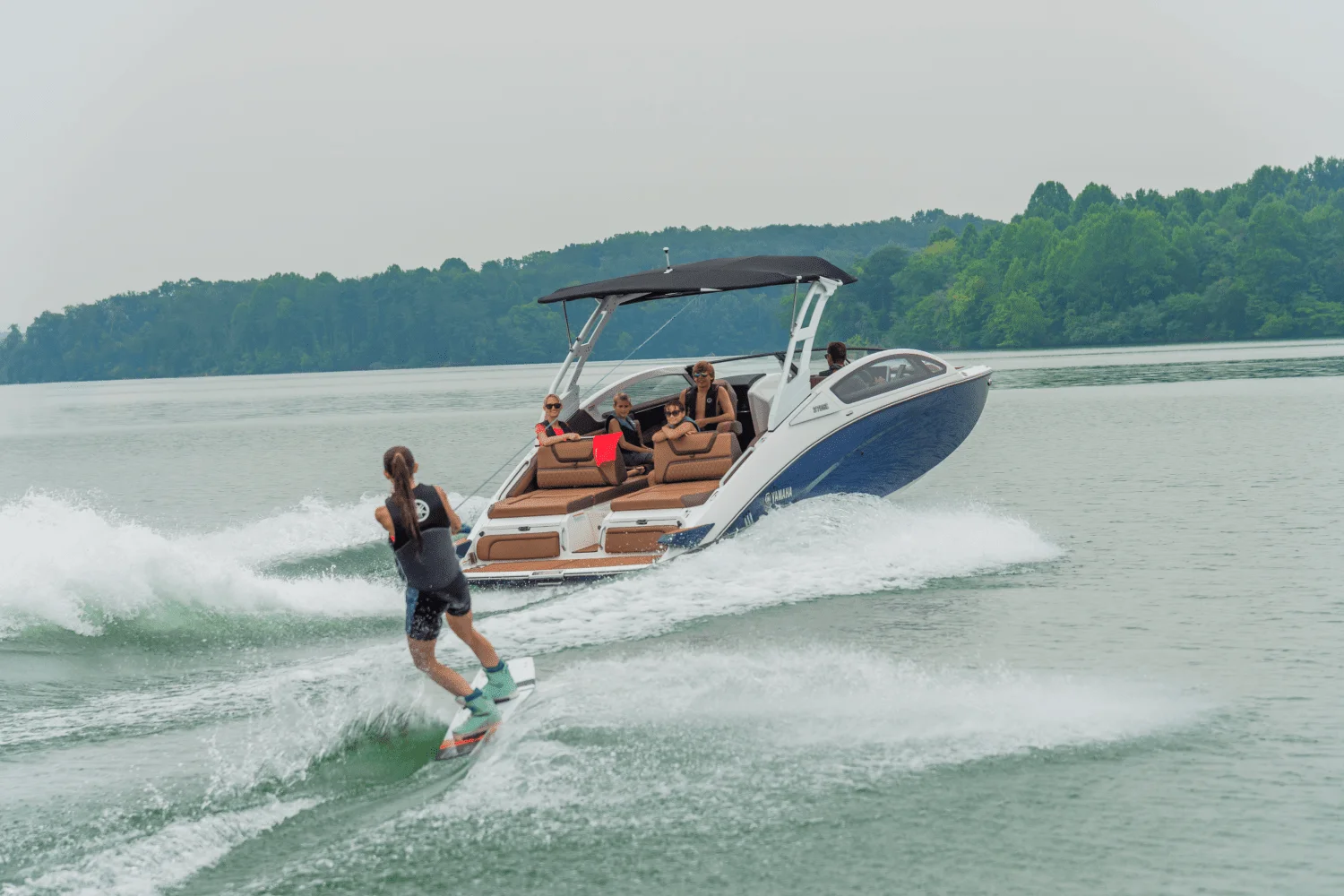 Thumbnail 4 for 2026 Yamaha 275SE