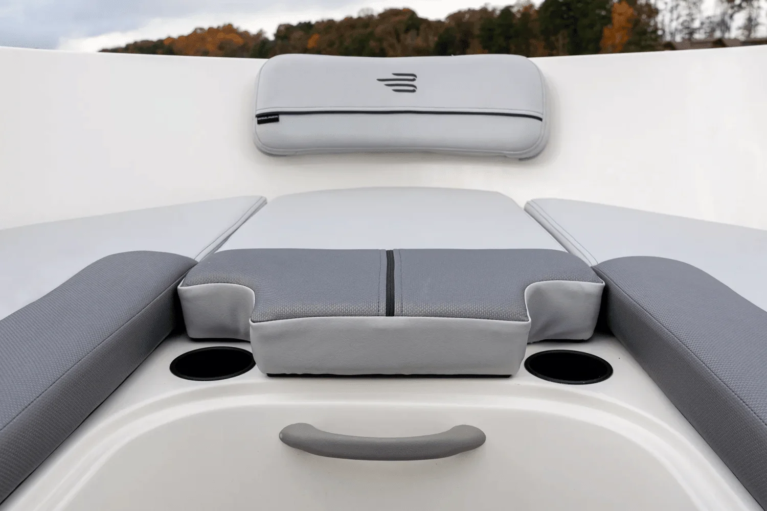 2025 Bayliner VR4 Image Thumbnail #5