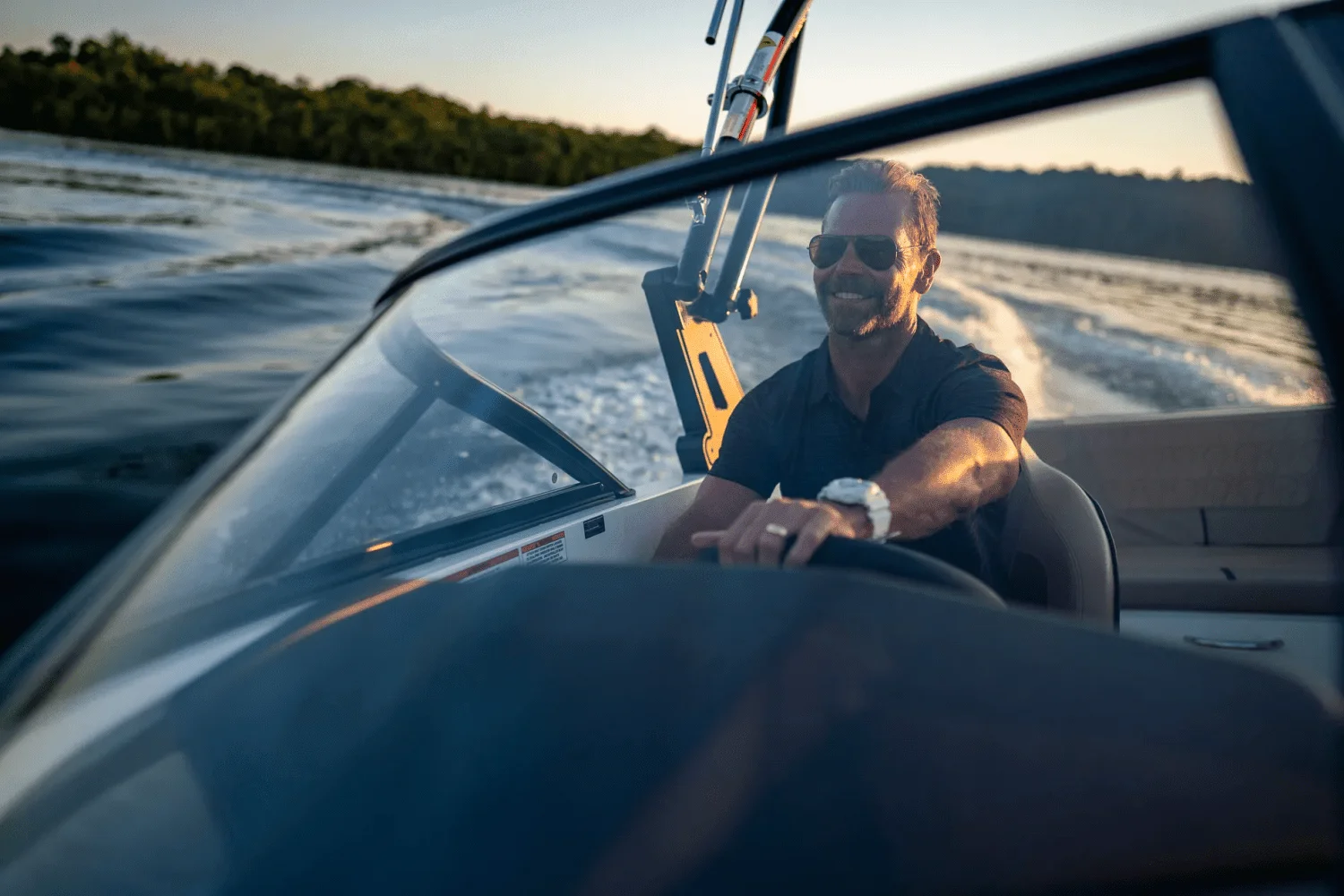 2025 Bayliner VR6 Image Thumbnail #4