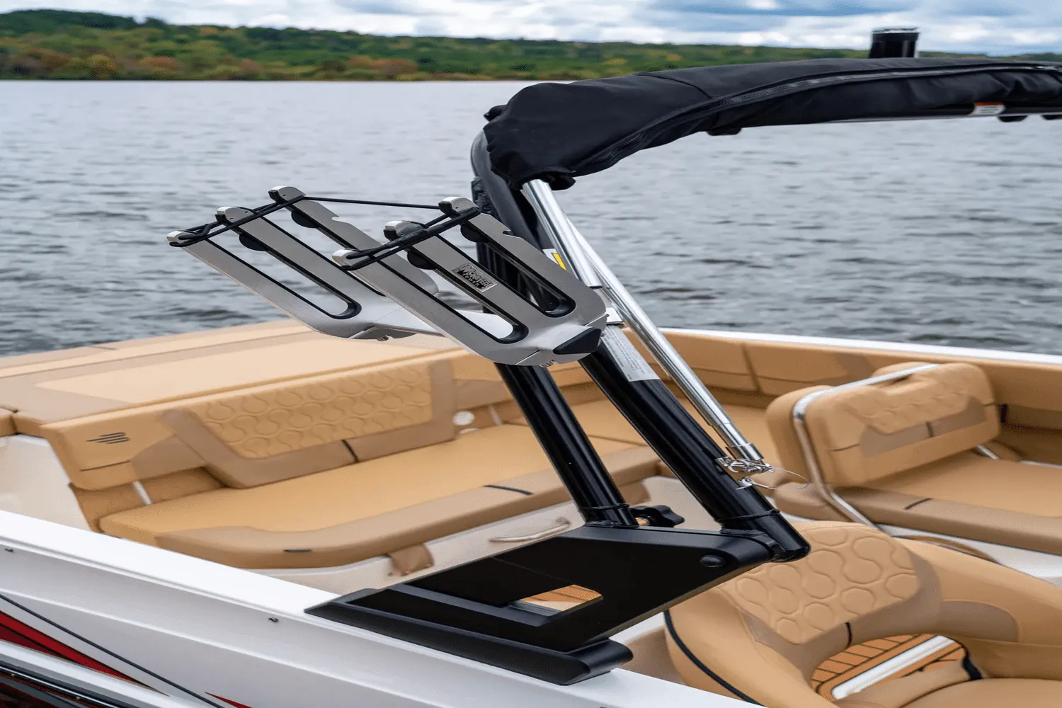 2025 Bayliner VR6 Image Thumbnail #8