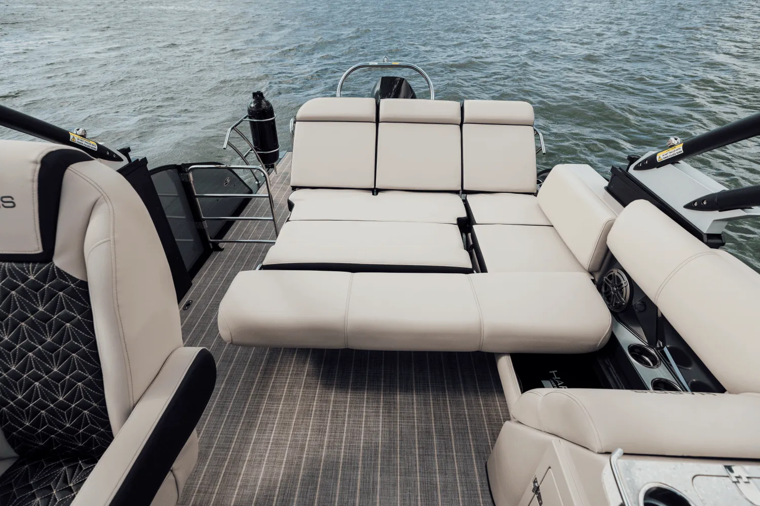 2025 Harris Grand Mariner 230 Image Thumbnail #28
