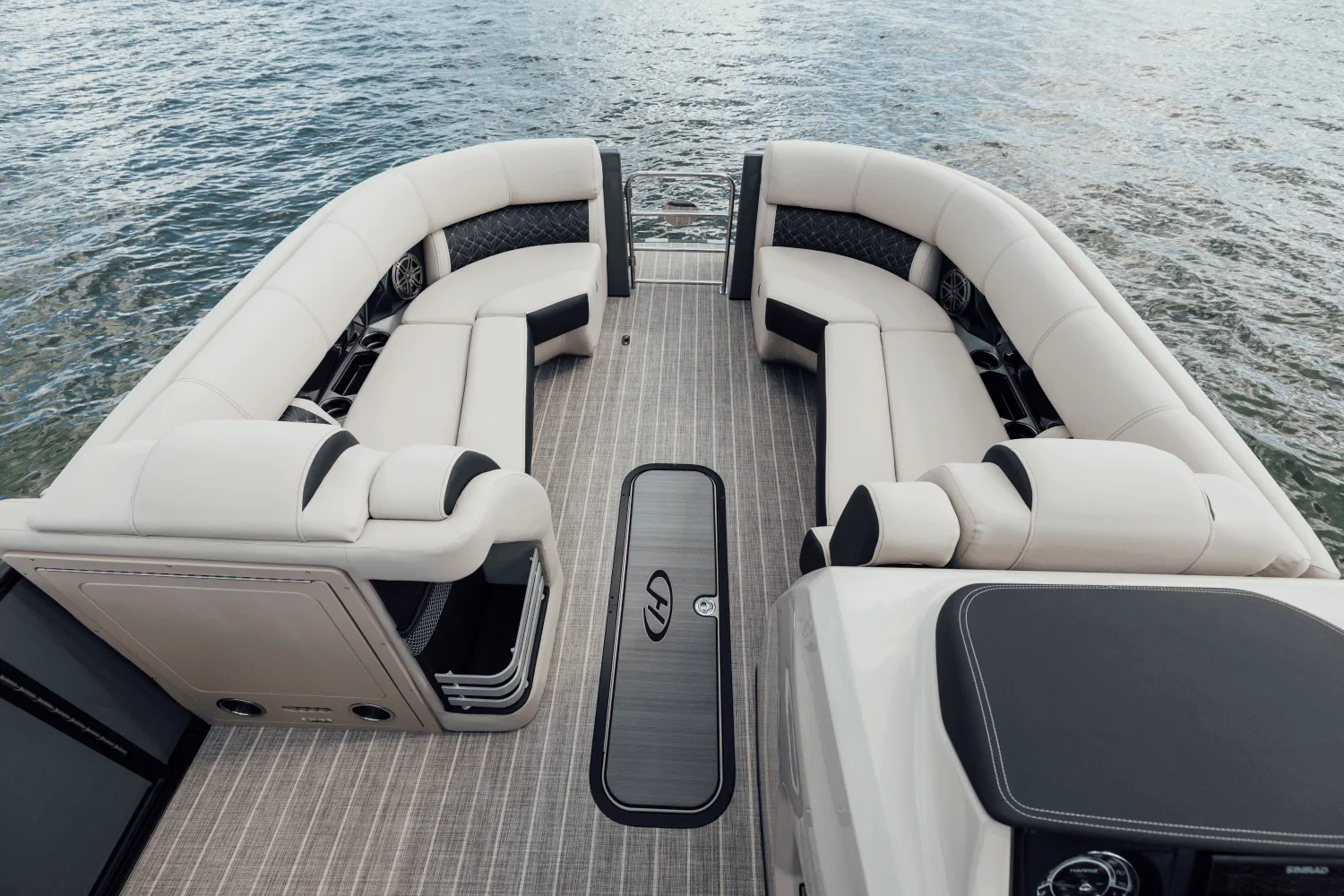 2025 Harris Grand Mariner 230 Image Thumbnail #17