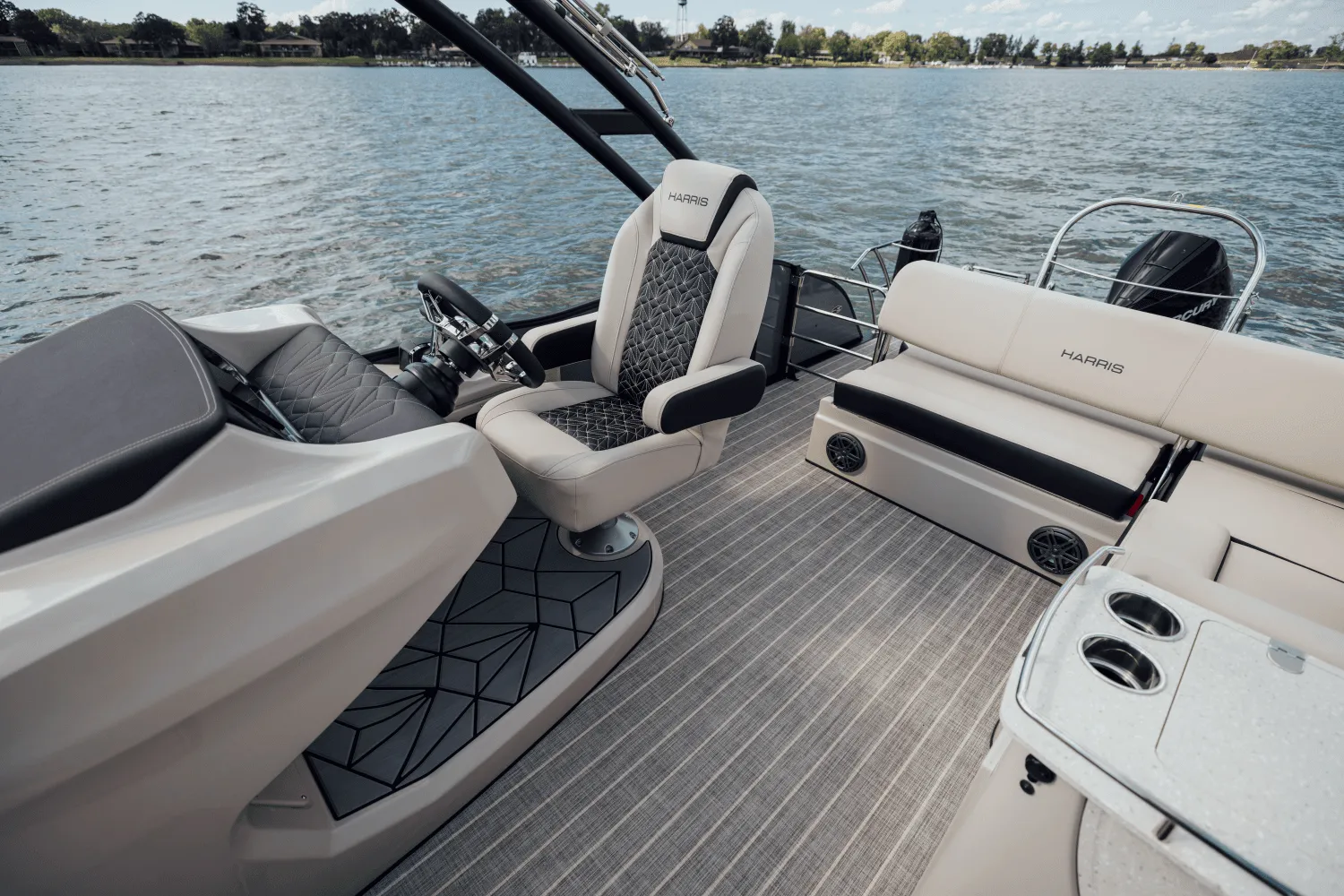 2025 Harris Grand Mariner 230 Image Thumbnail #38