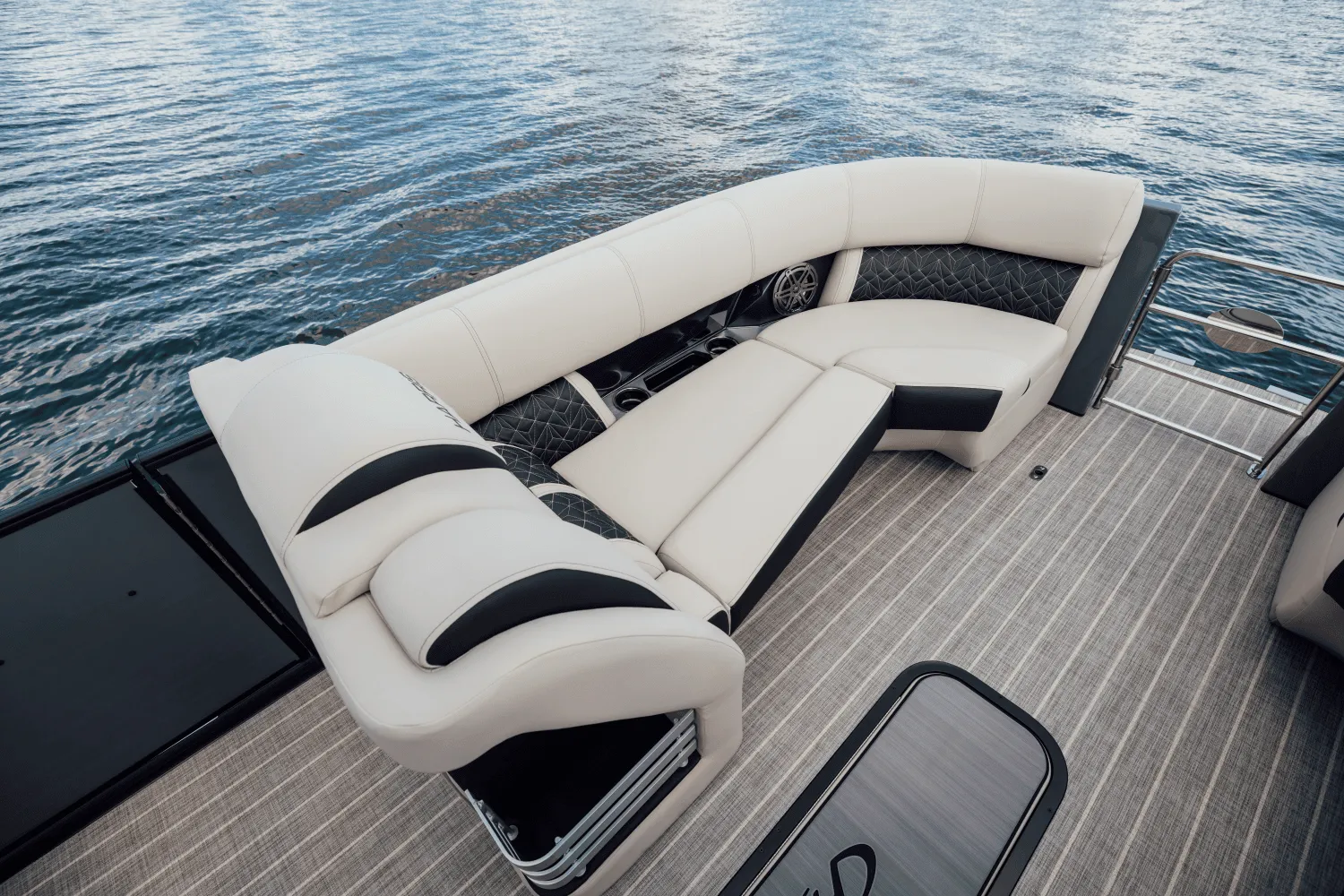 2025 Harris Grand Mariner 230 Image Thumbnail #24