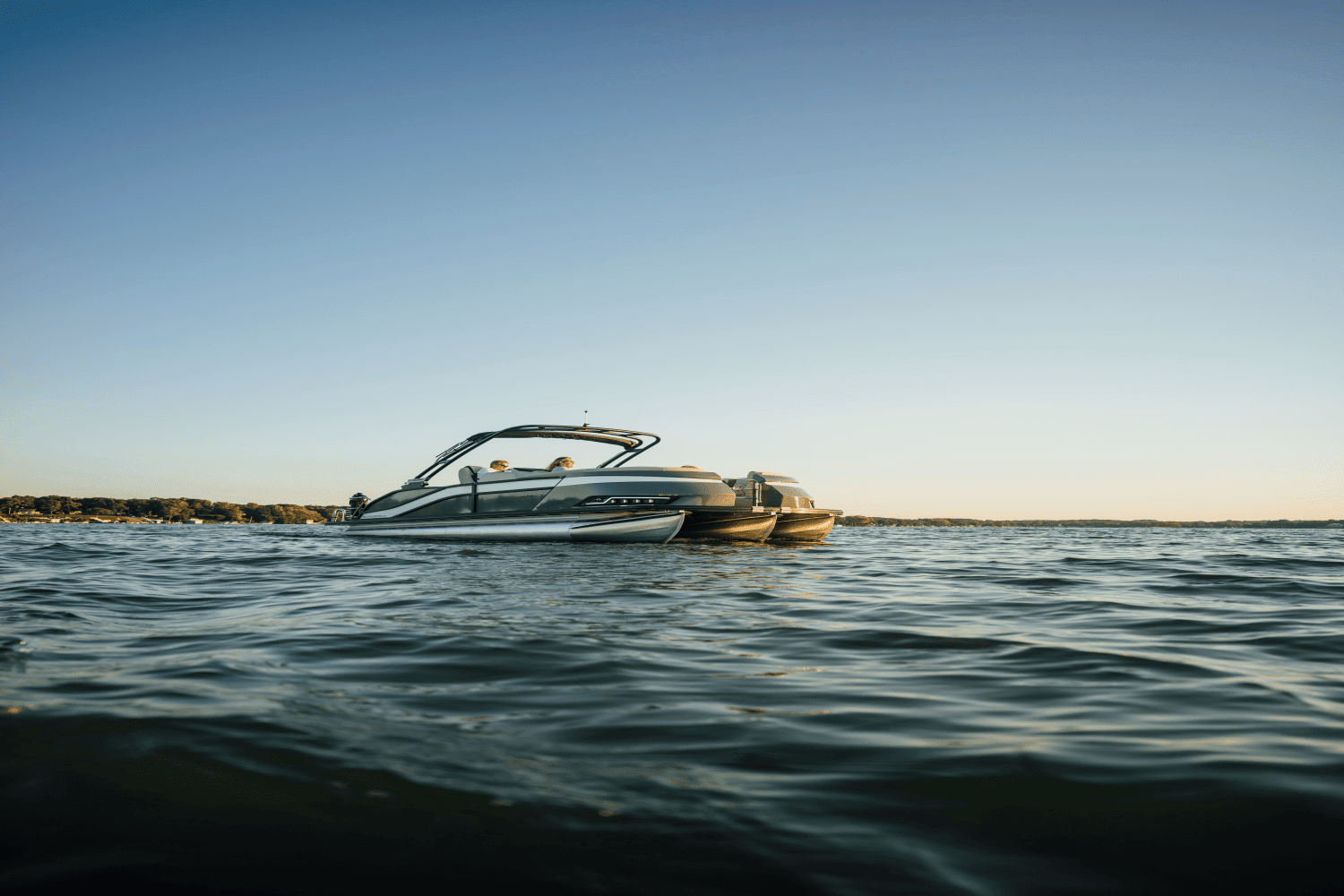 2026 Harris Grand Mariner 230 Image Thumbnail #13