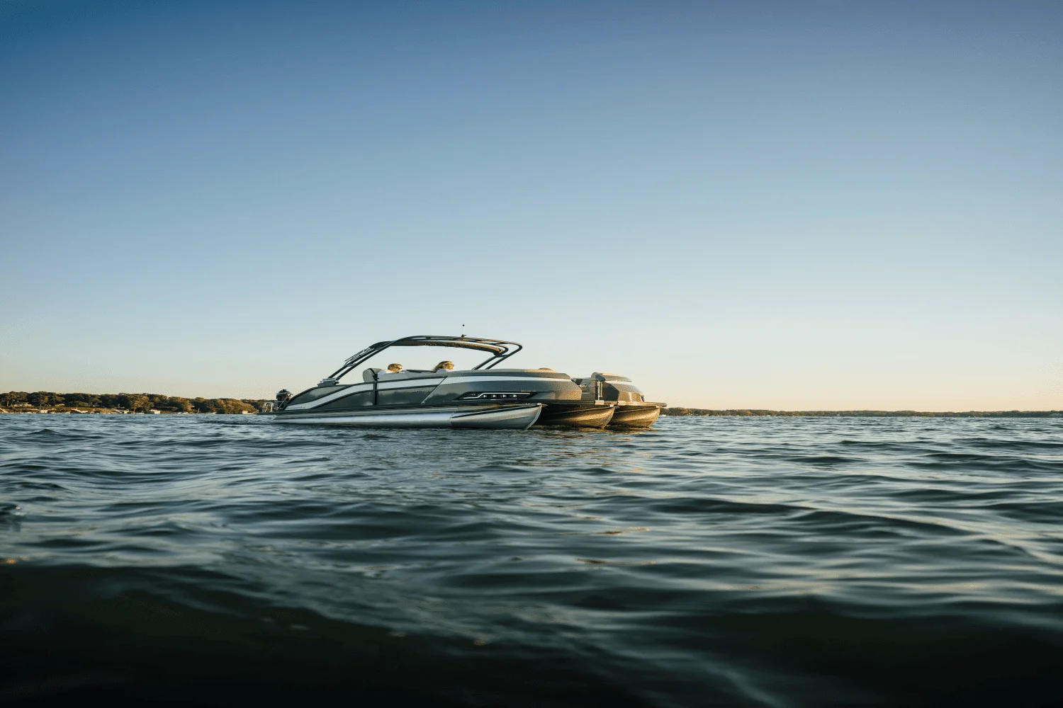 2026 Harris Grand Mariner 230 Image Thumbnail #13