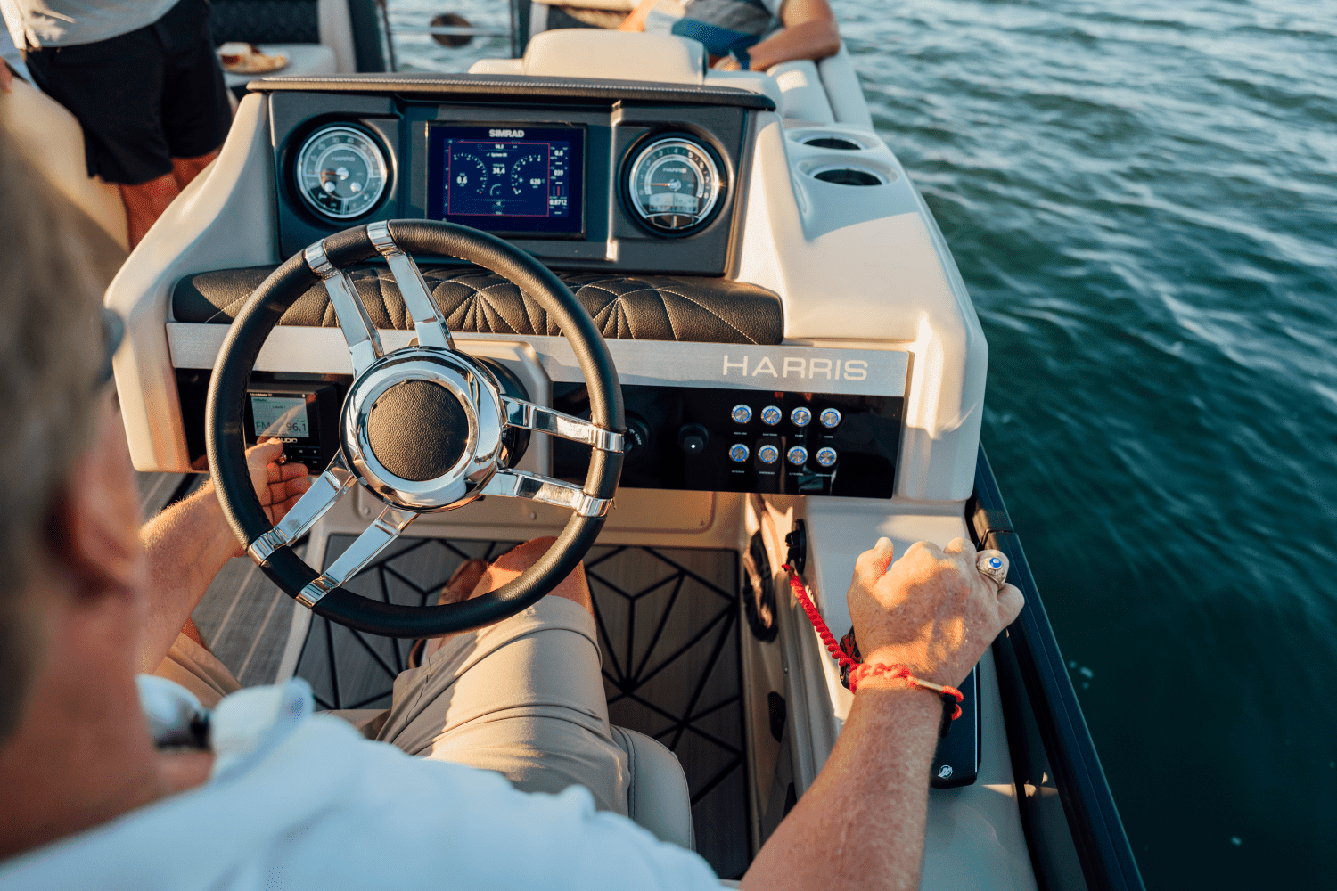 2026 Harris Grand Mariner 230 Image Thumbnail #21