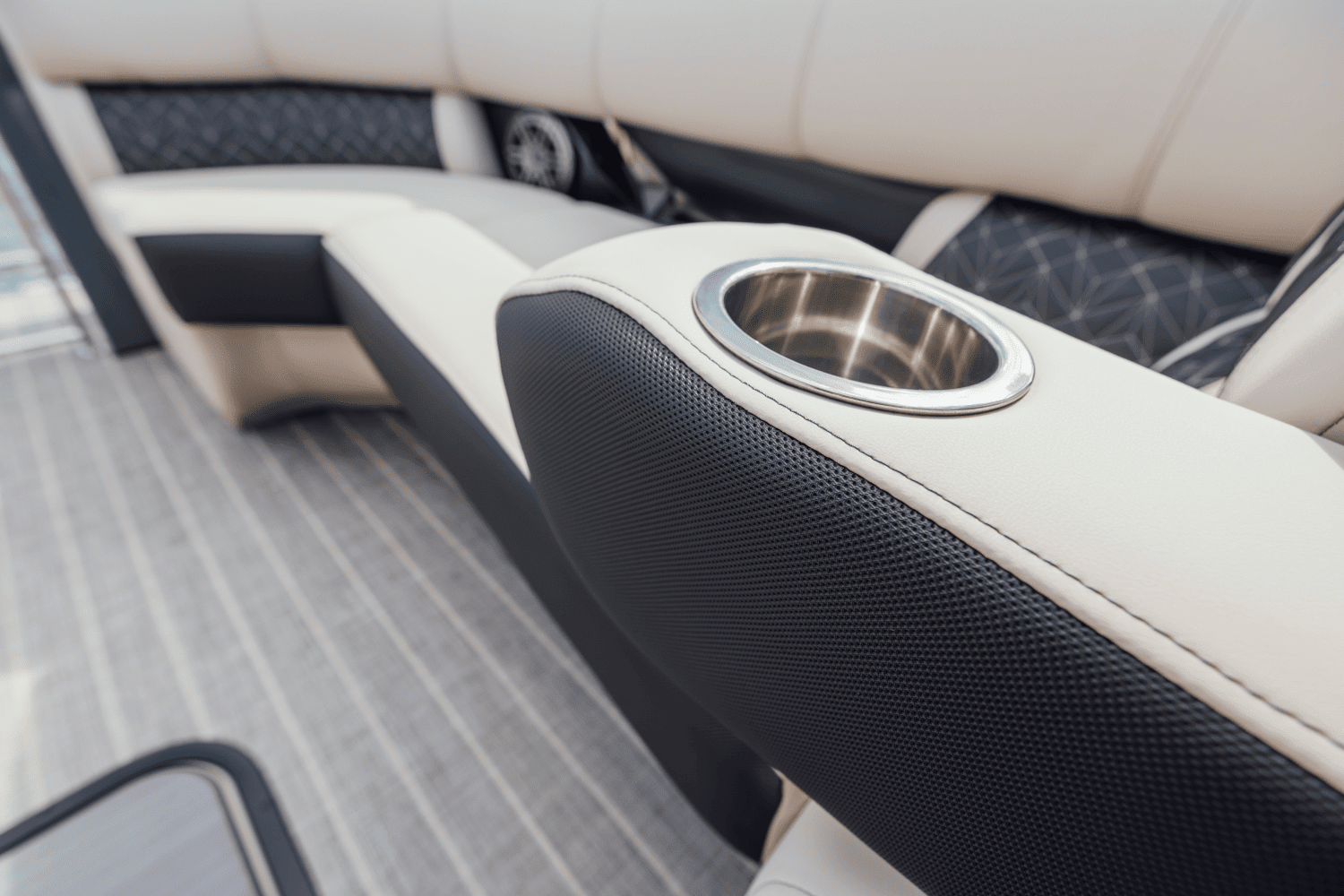 2026 Harris Grand Mariner 230 Image Thumbnail #58