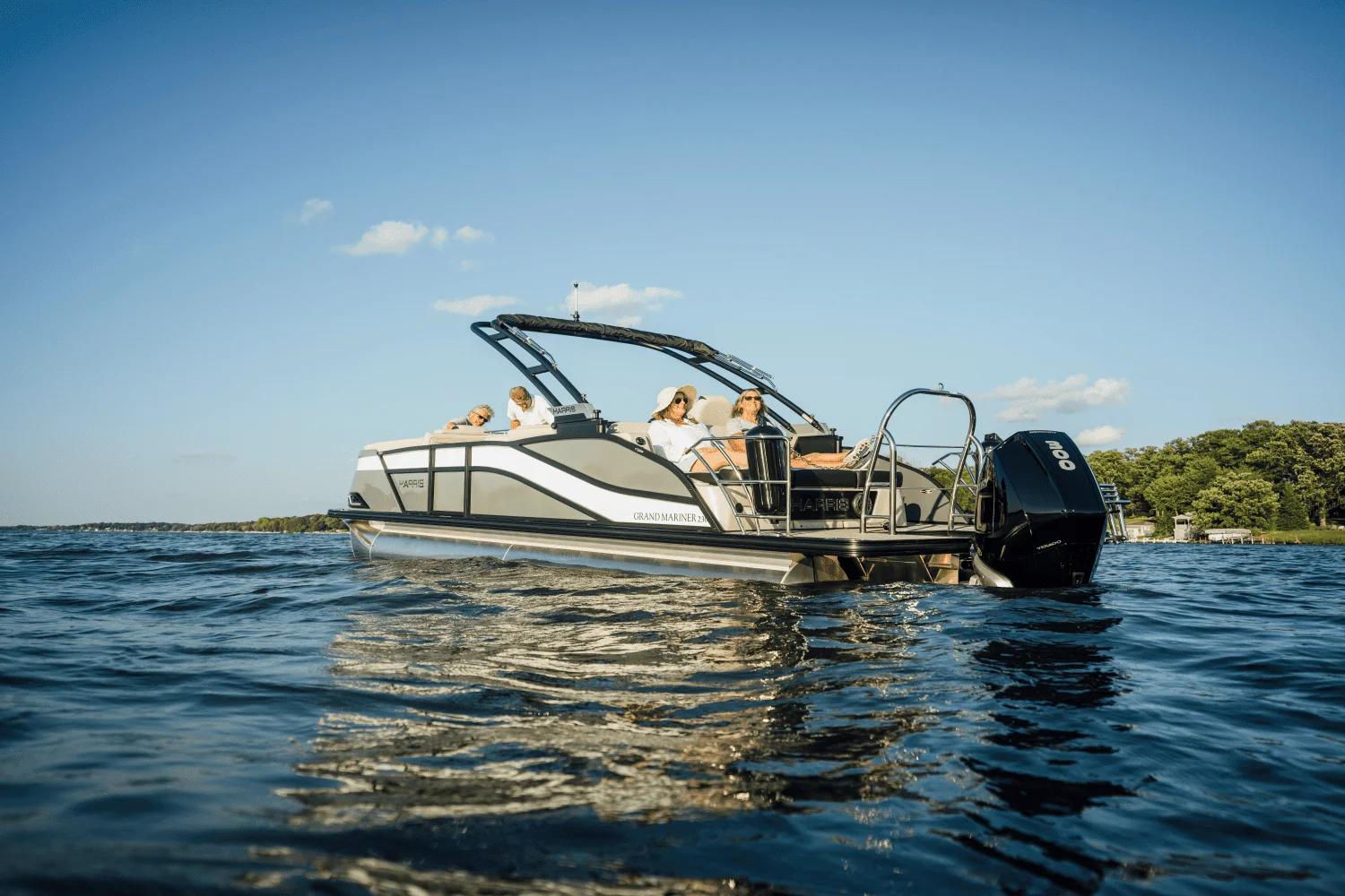 2026 Harris Grand Mariner 230 Image Thumbnail #5