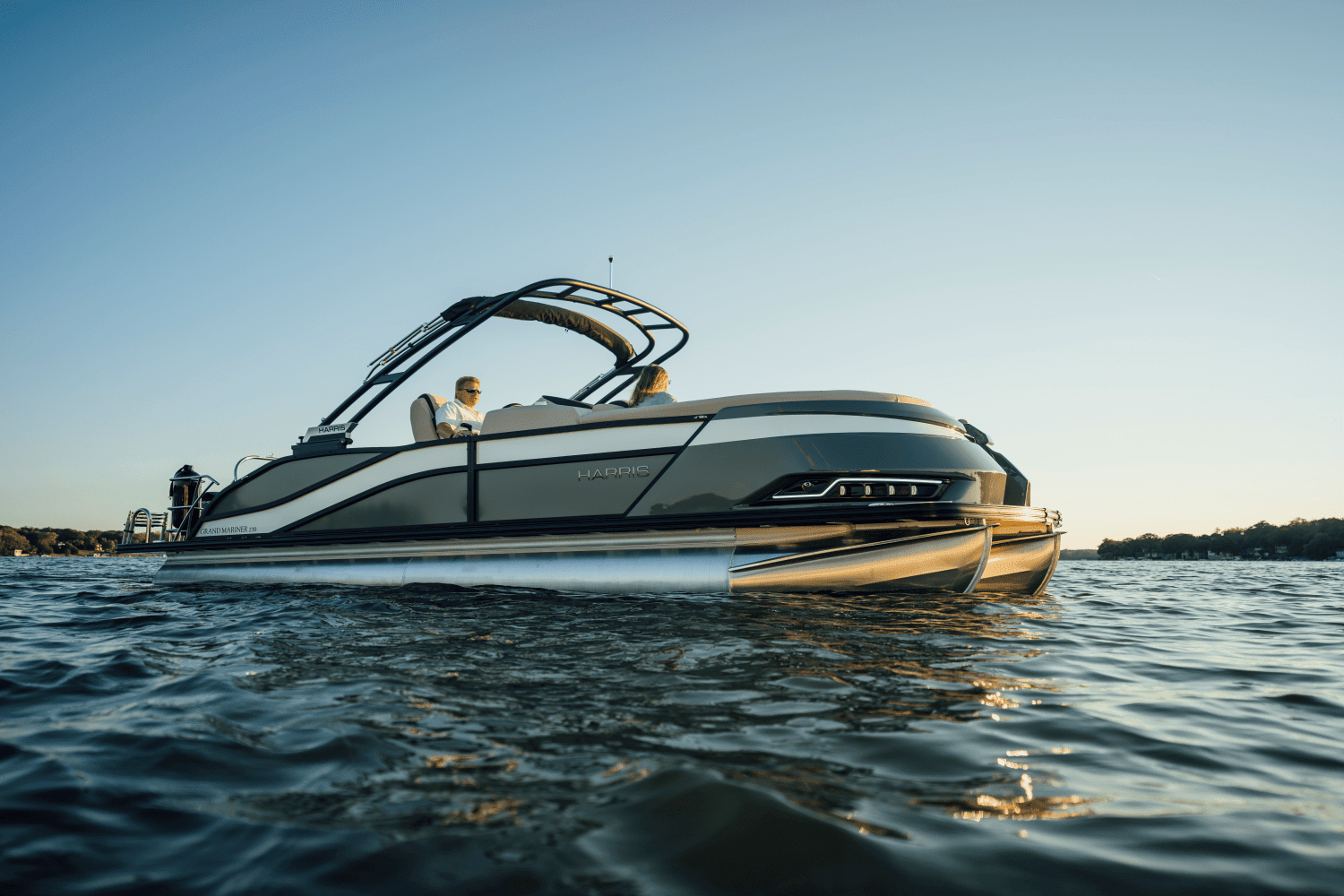 2026 Harris Grand Mariner 230 Image Thumbnail #3