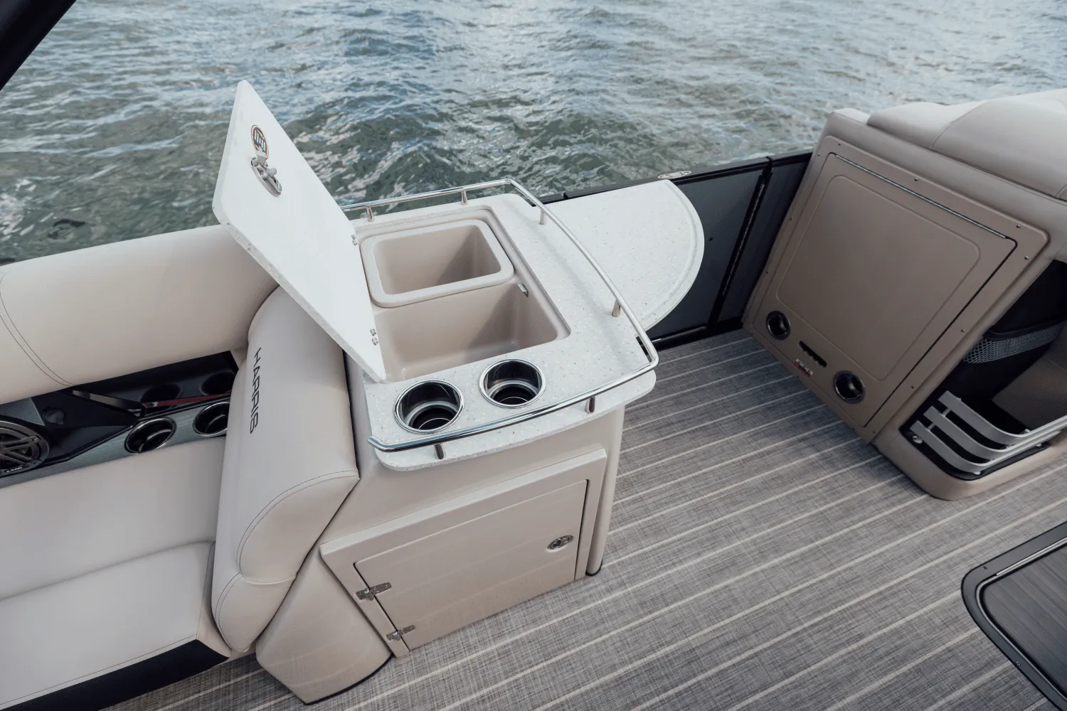 2025 Harris Grand Mariner 230 Image Thumbnail #36