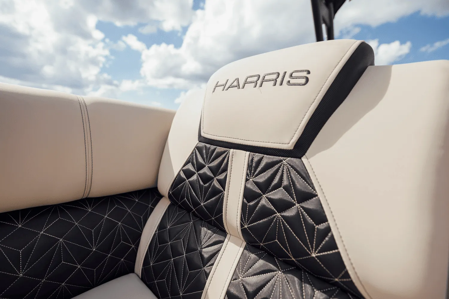2025 Harris Grand Mariner 230 Image Thumbnail #59