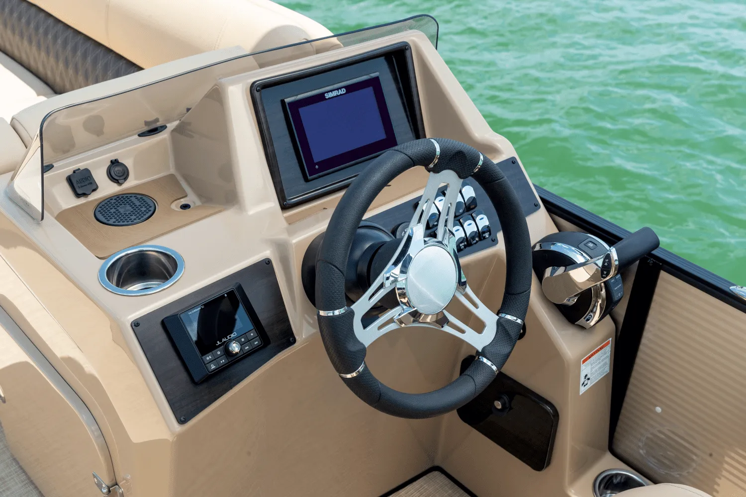 2025 Harris Sunliner 250 Image Thumbnail #16