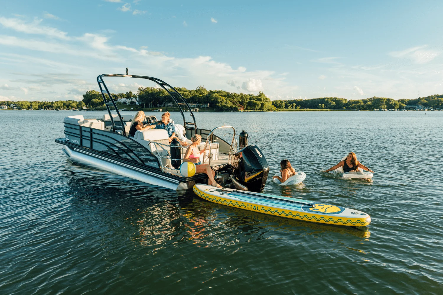 2026 Harris Sunliner 230 Sport Image Thumbnail #7