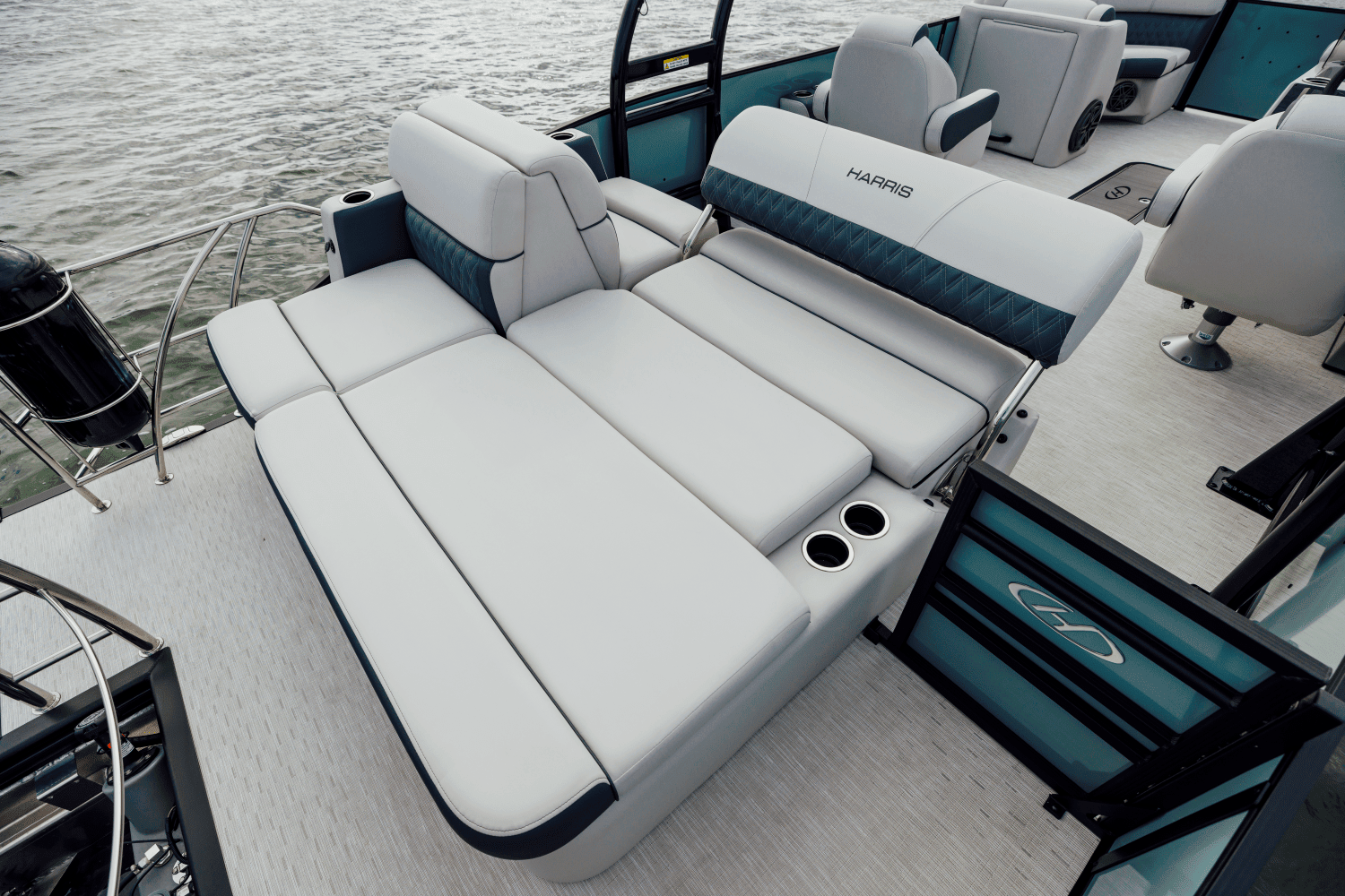 2026 Harris Sunliner 230 Sport Image Thumbnail #46