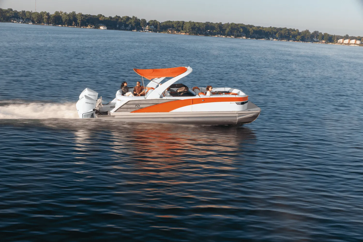 2025 Bennington R Series Image Thumbnail #0
