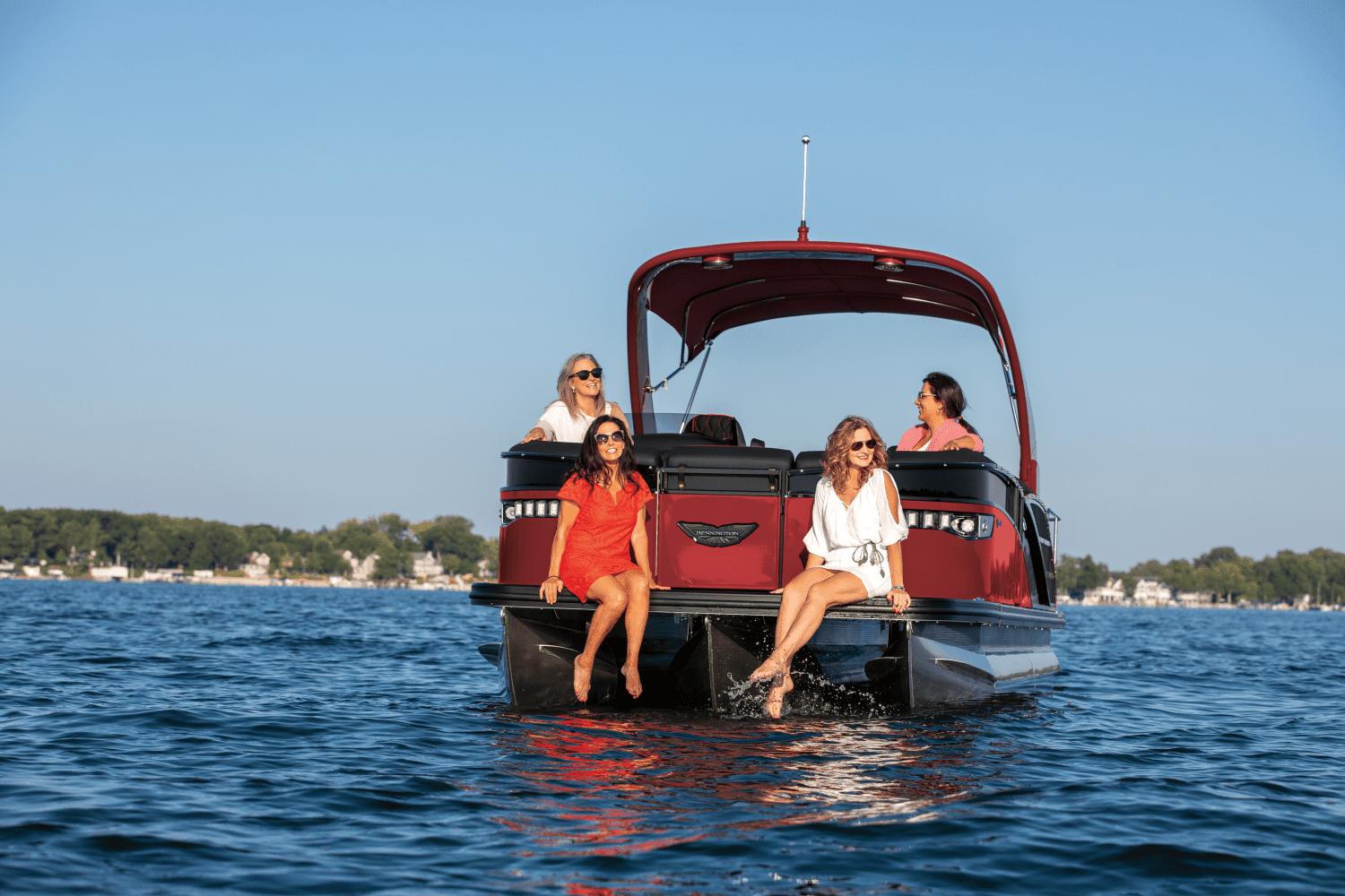 2026 Bennington R Series Image Thumbnail #14