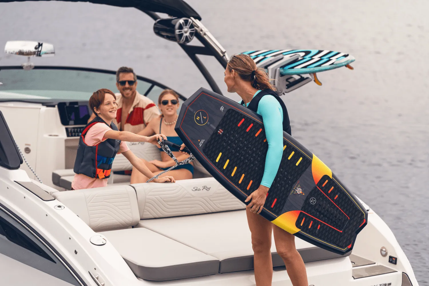 2025 Sea Ray SDX 270 Surf Image Thumbnail #29