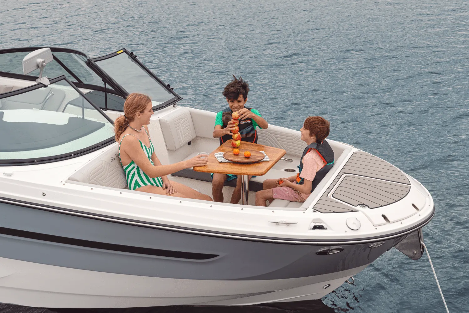 2025 Sea Ray SDX 270 Surf Image Thumbnail #7
