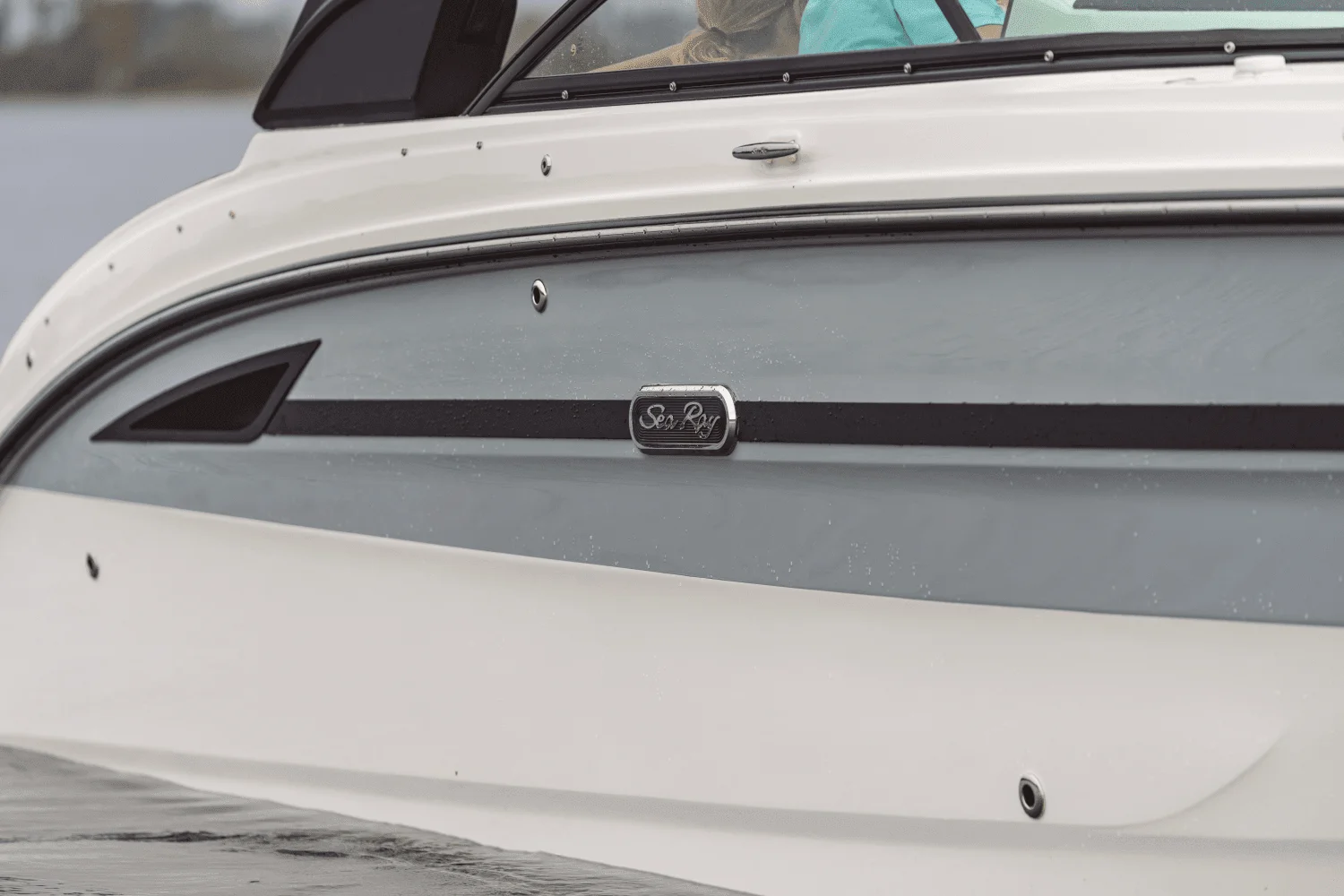 2026 Sea Ray SDX 270 Surf Image Thumbnail #34