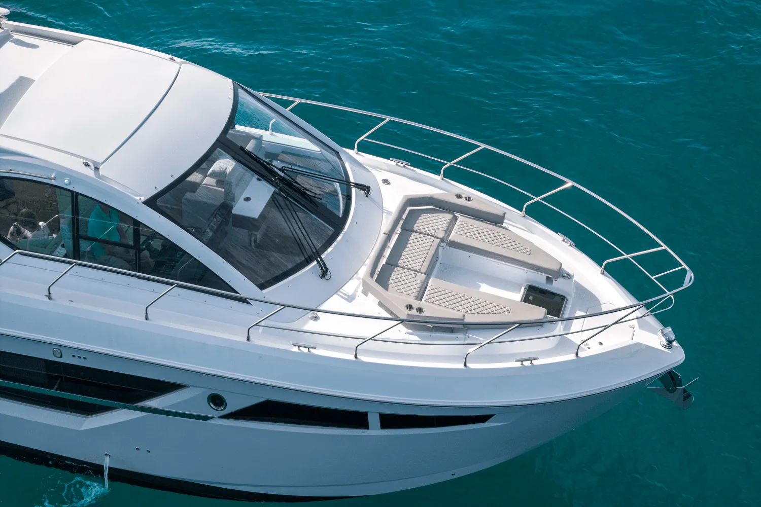 2026 Cruisers Yachts 50 Cantius Image Thumbnail #12