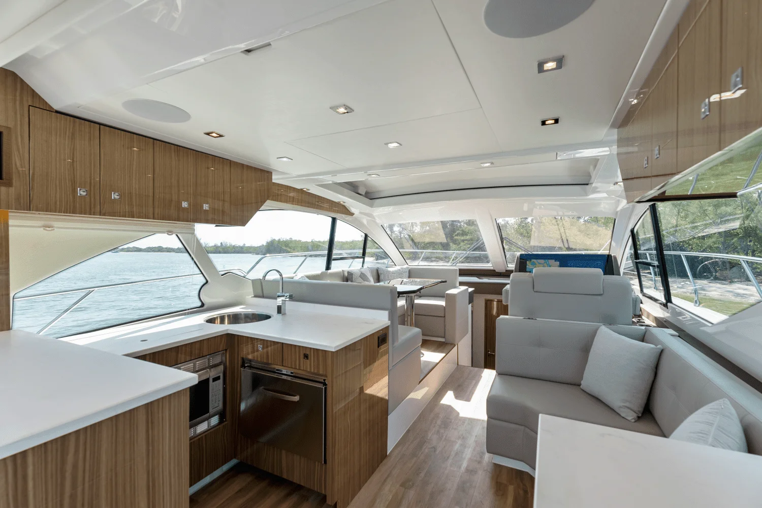 2026 Cruisers Yachts 50 Cantius Image Thumbnail #84