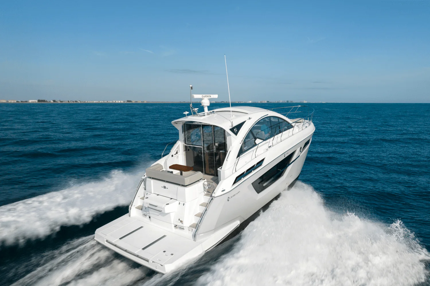 2026 Cruisers Yachts 50 Cantius Image Thumbnail #15