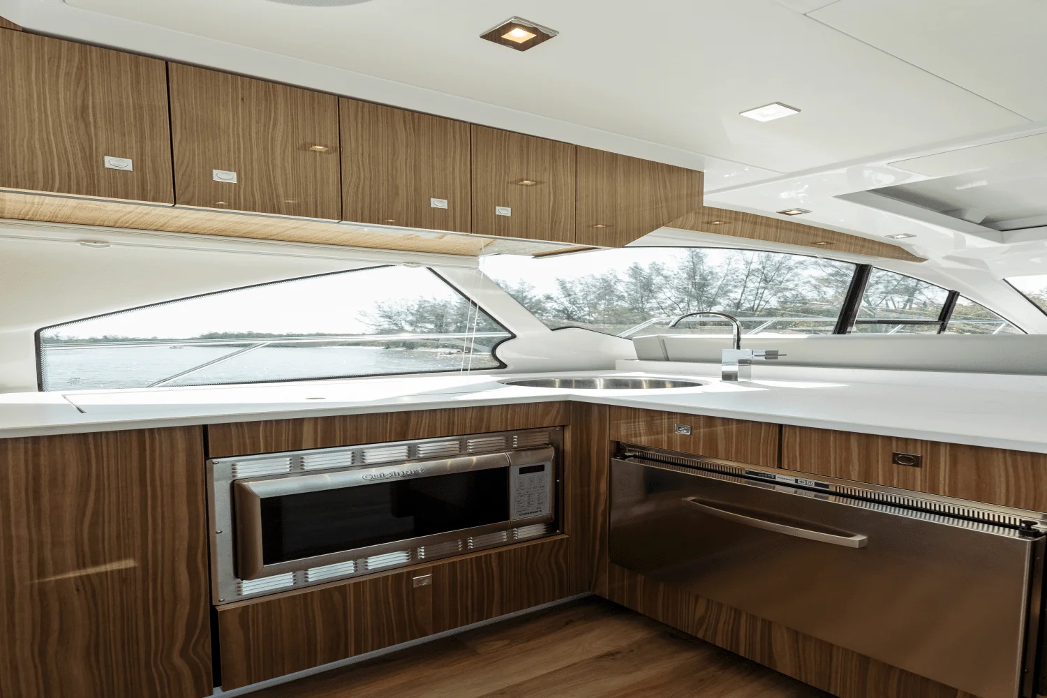 2026 Cruisers Yachts 50 Cantius Image Thumbnail #85