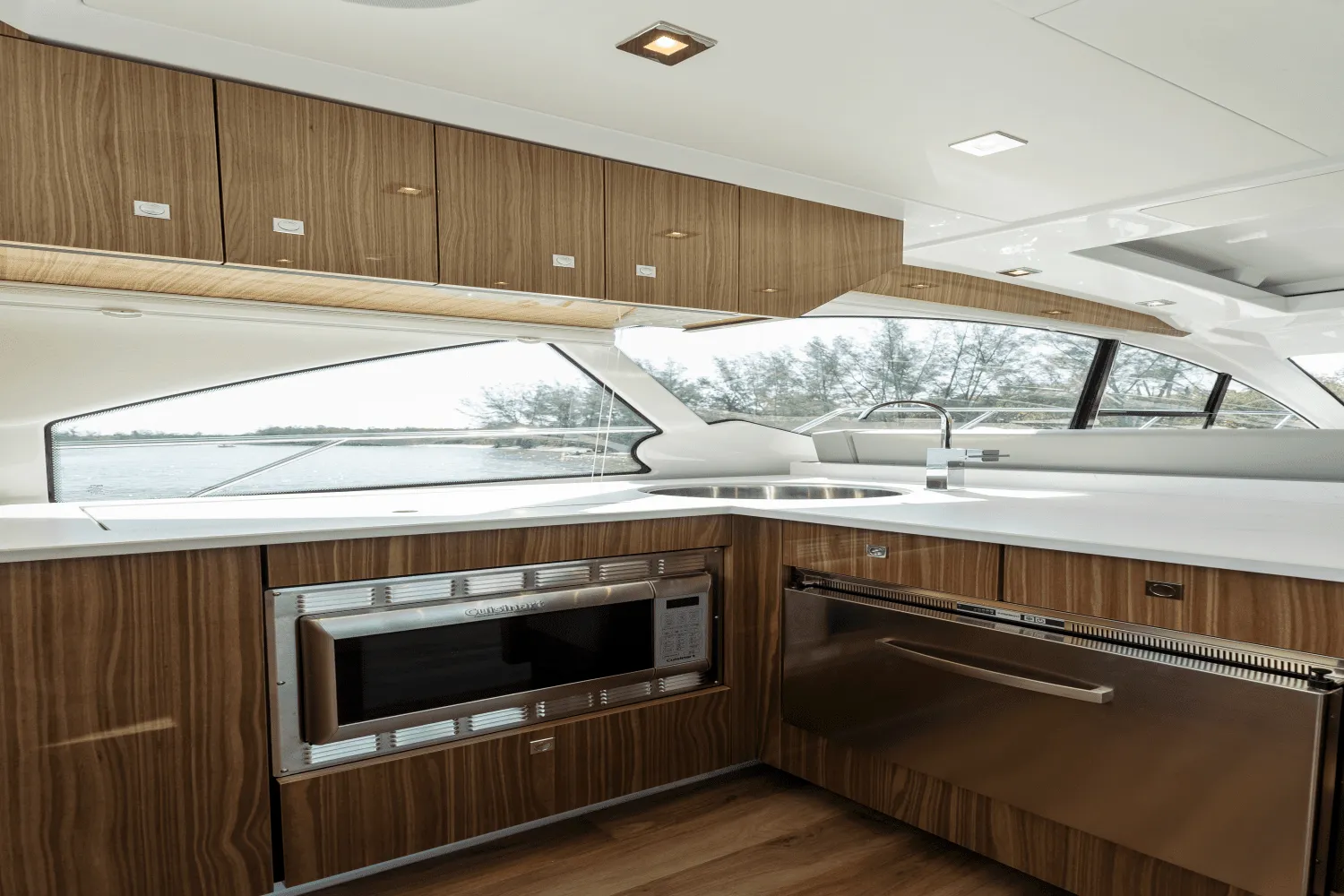 2026 Cruisers Yachts 50 Cantius Image Thumbnail #85