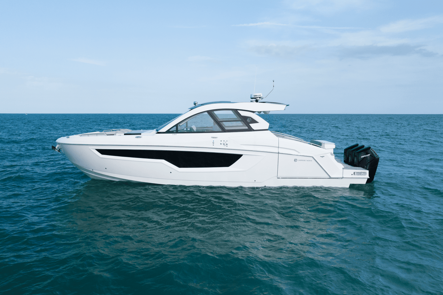 2026 Cruisers Yachts 50 GLS Outboard Image Thumbnail #9