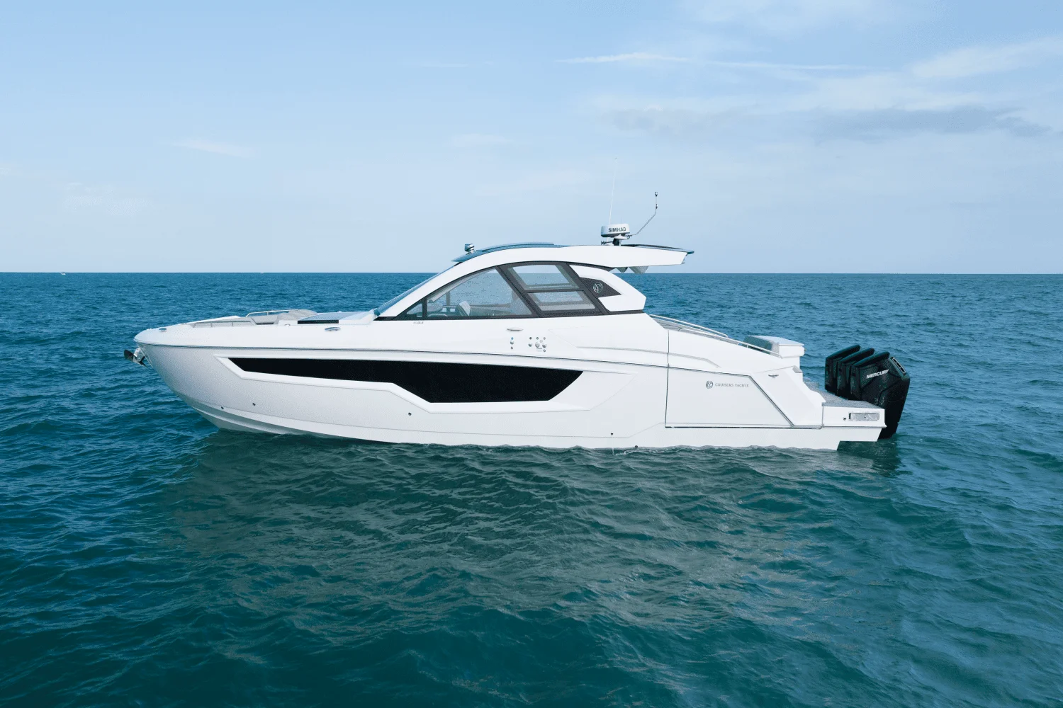 2026 Cruisers Yachts 50 GLS Outboard Image Thumbnail #9