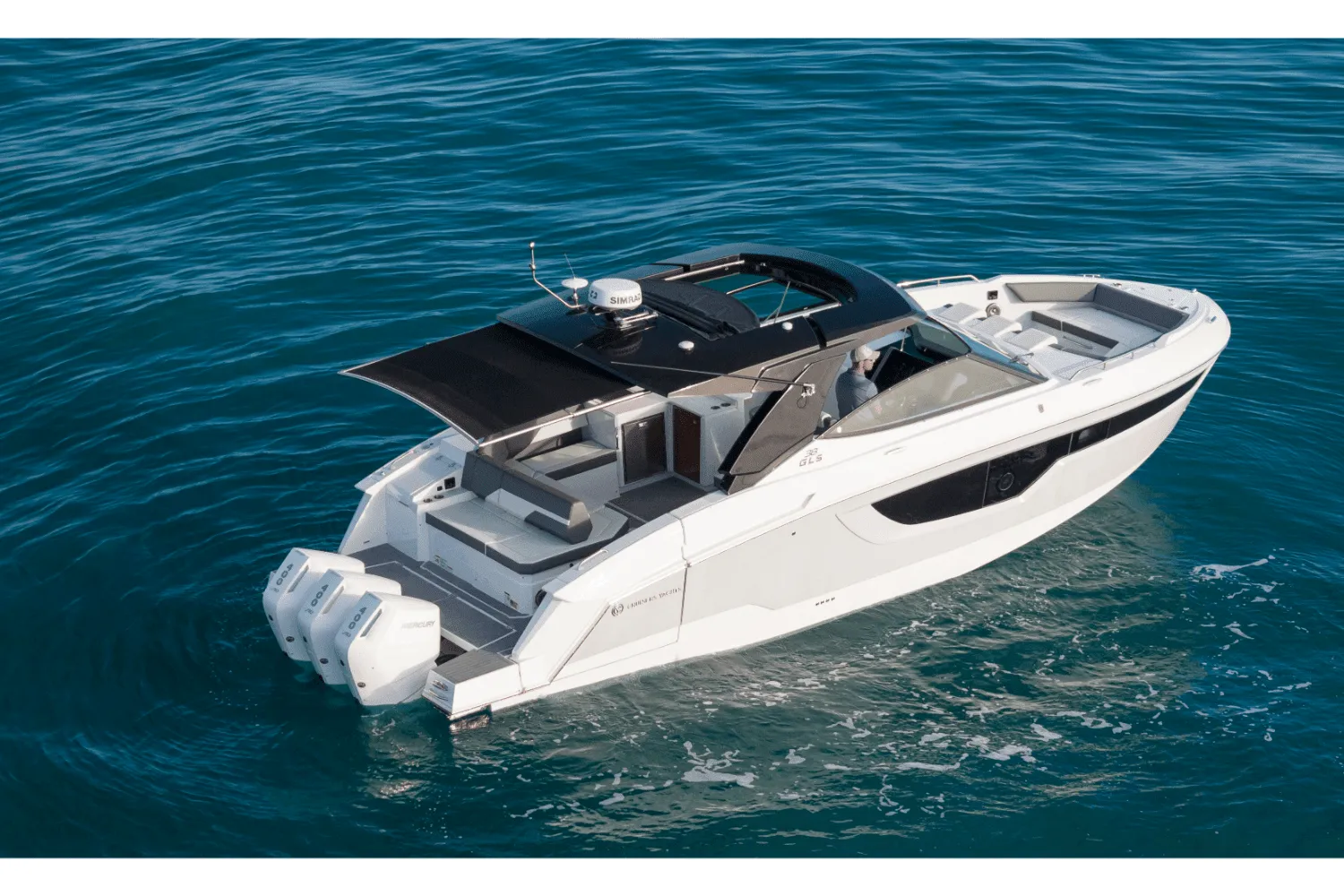 2026 Cruisers Yachts 38 GLS Outboard Image Thumbnail #26