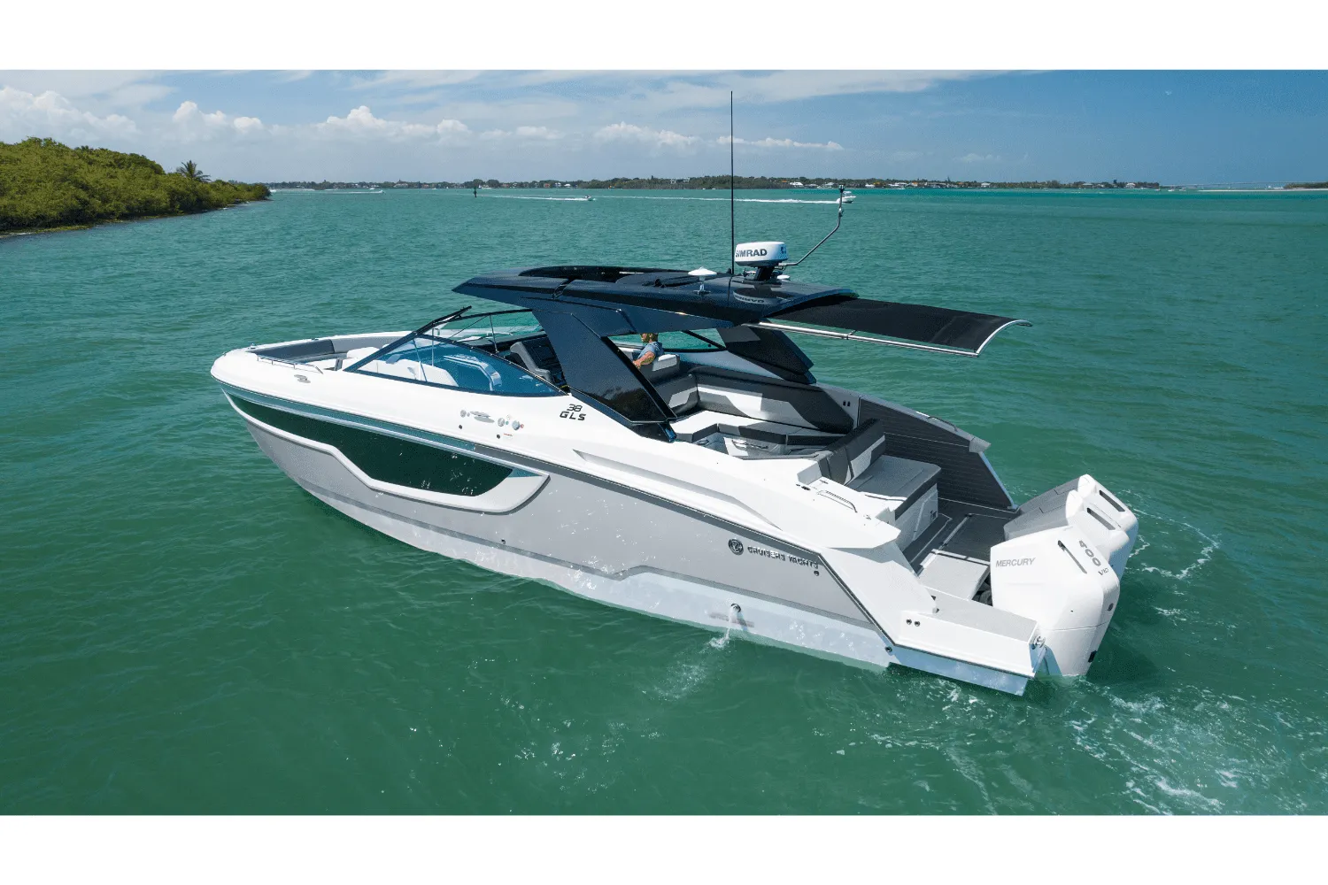 2026 Cruisers Yachts 38 GLS Outboard Image Thumbnail #30