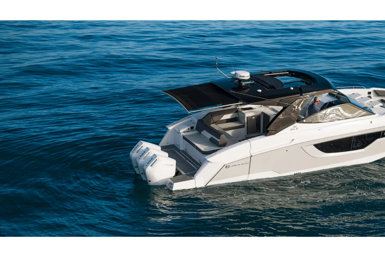 2026 Cruisers Yachts 38 GLS Outboard Image Thumbnail #24