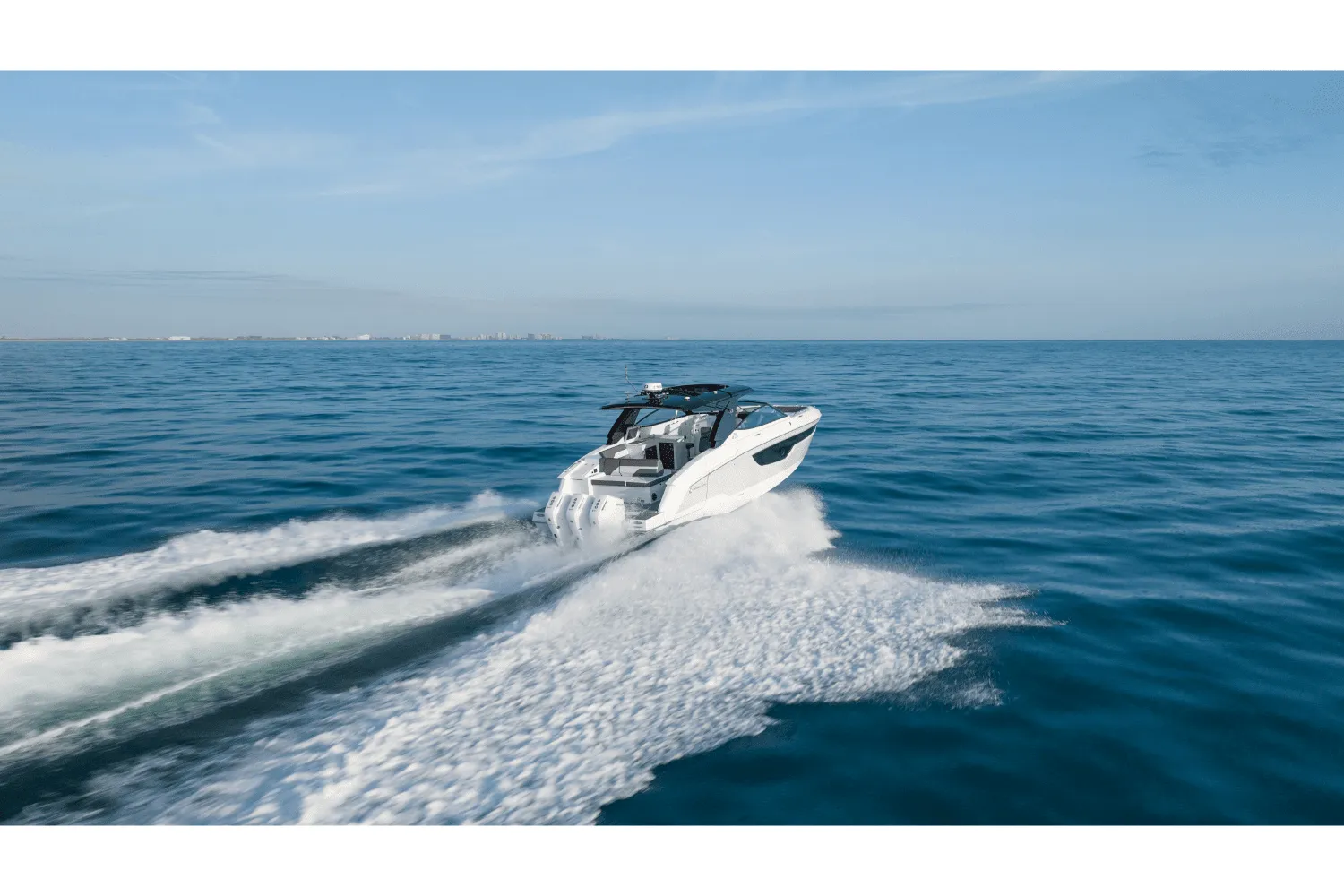 2026 Cruisers Yachts 38 GLS Outboard Image Thumbnail #23
