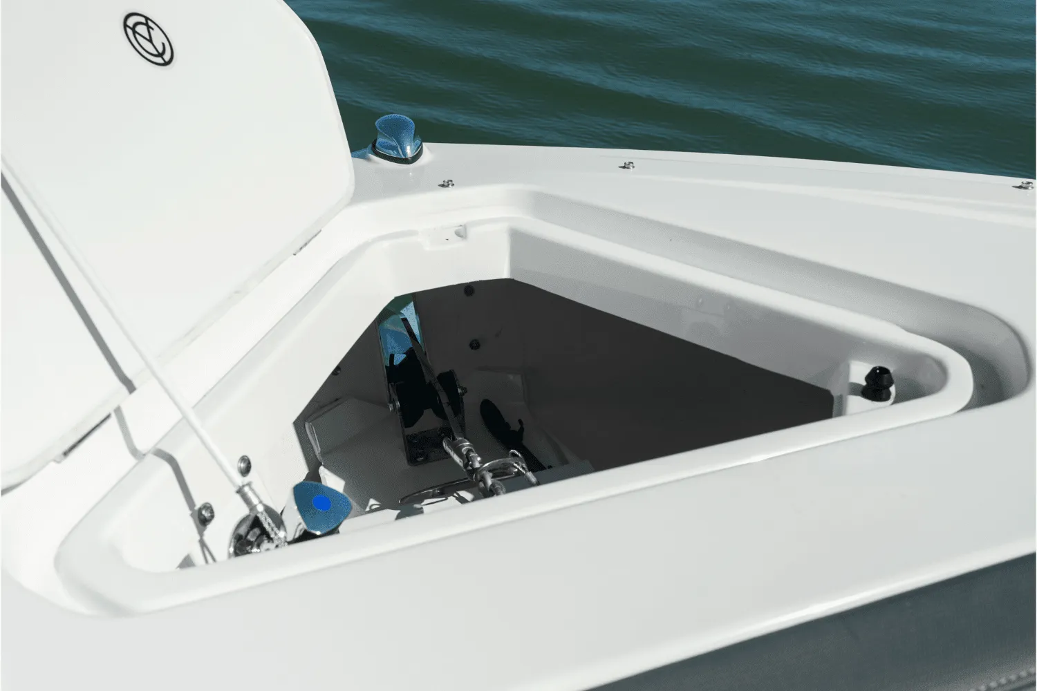 2026 Cruisers Yachts 38 GLS Outboard Image Thumbnail #89